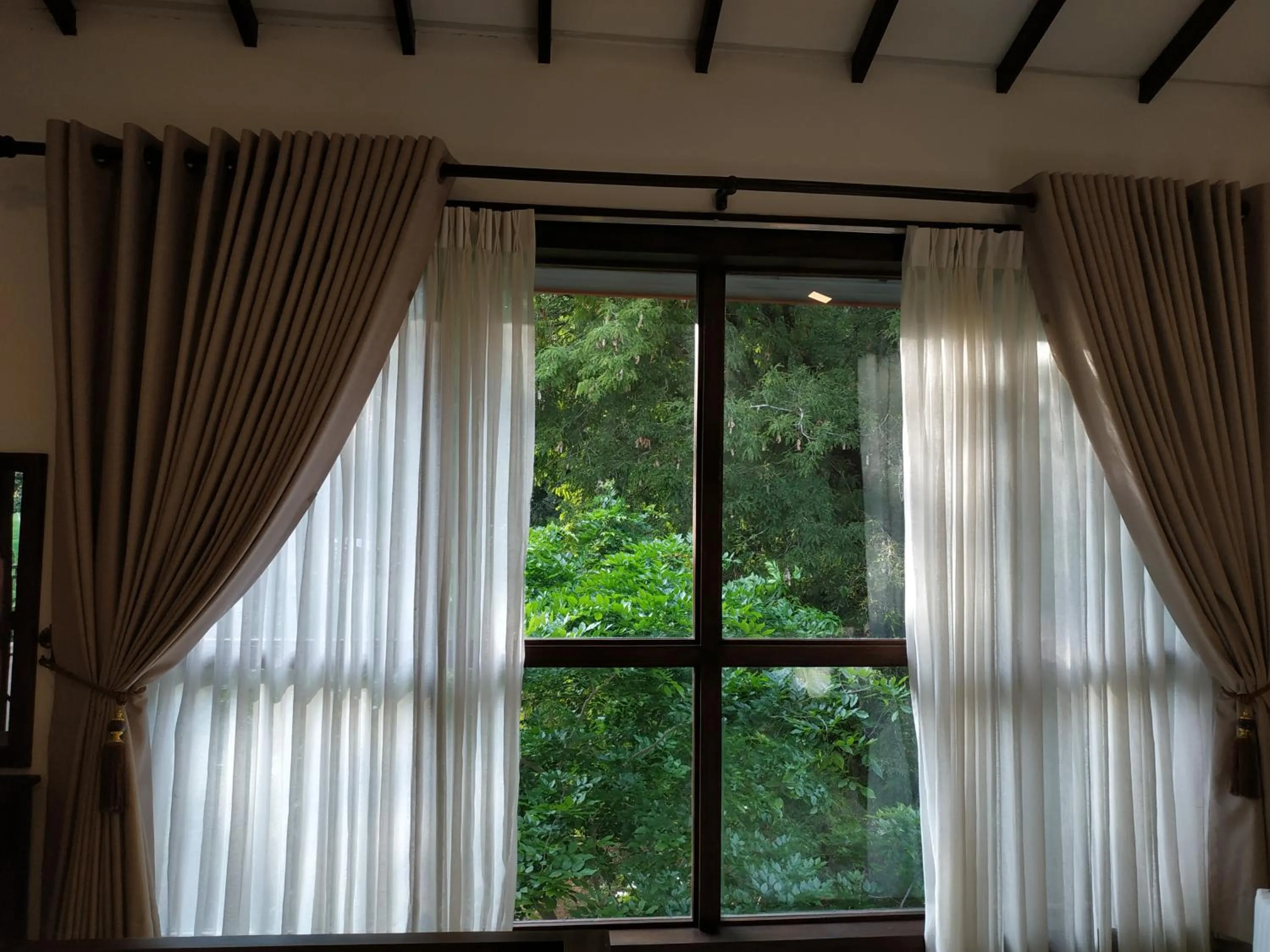 Sigiriya Cashew Palace Resort