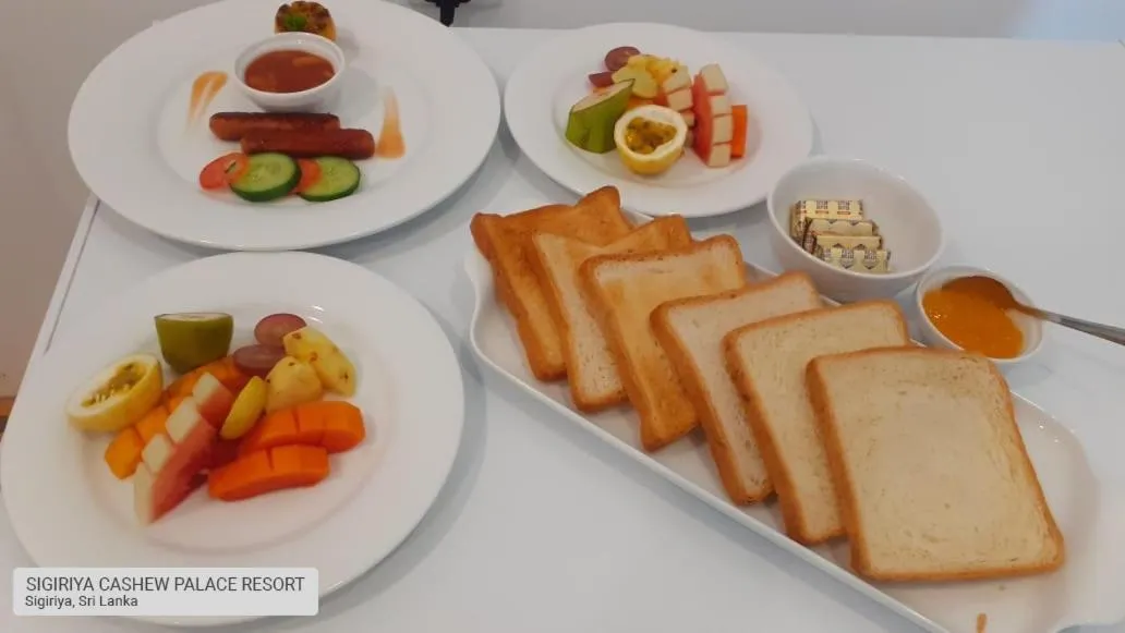 Continental breakfast in Sigiriya Cashew Palace Resort