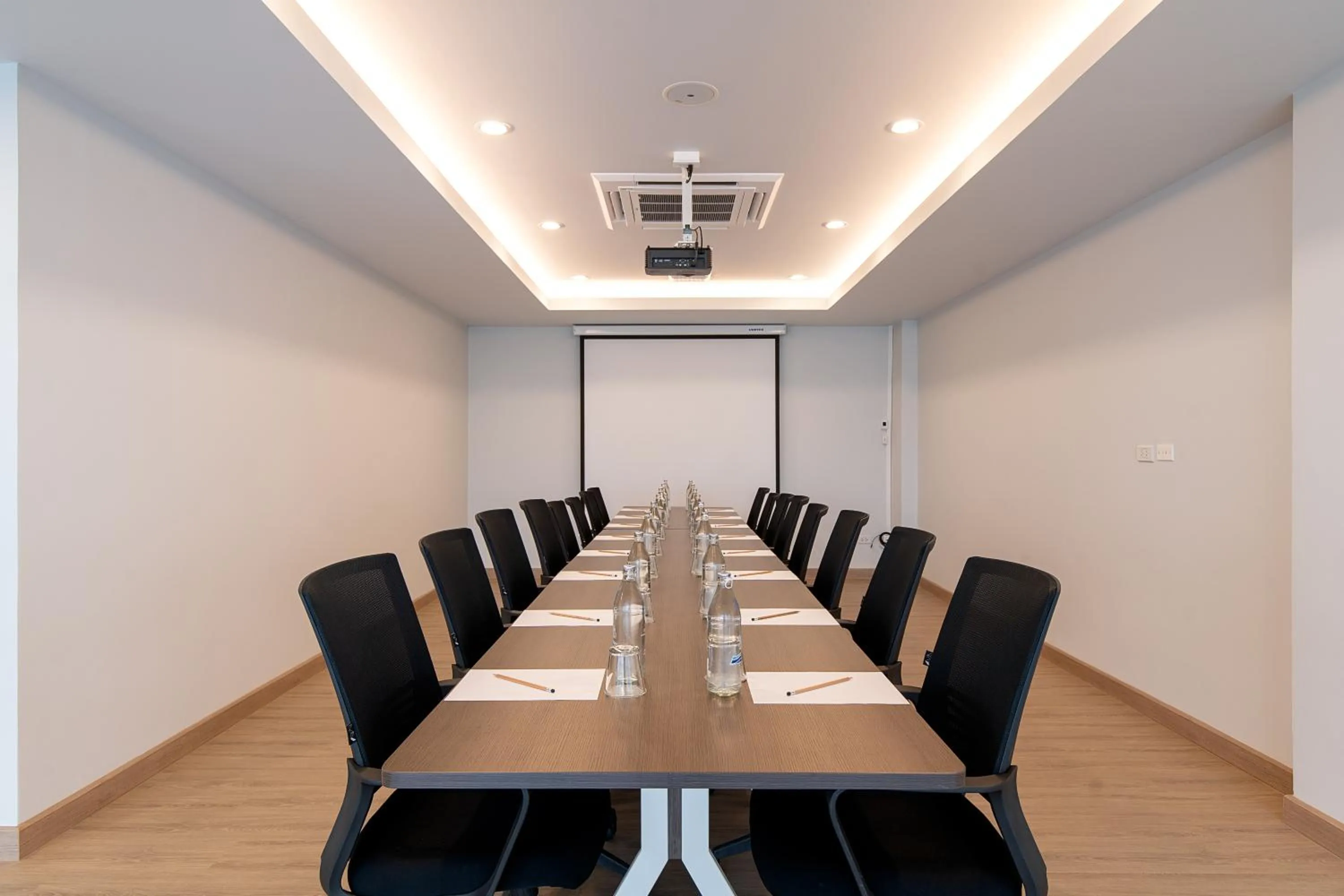 Meeting/conference room in The Pride Hotel Phitsanulok