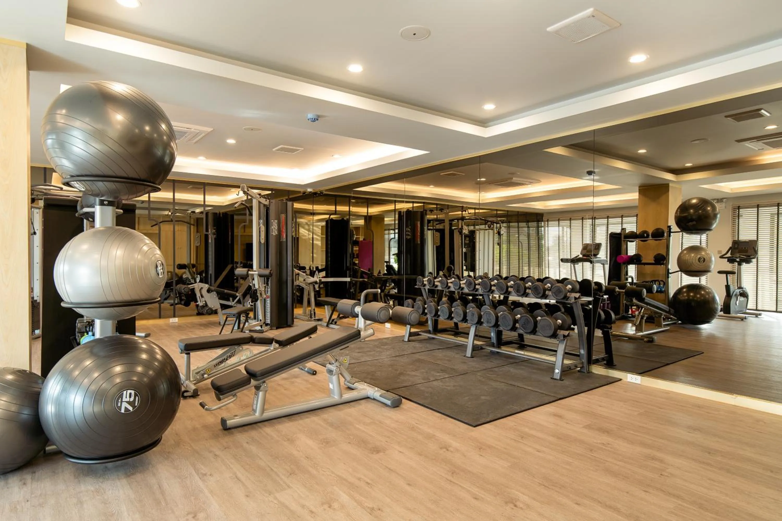Fitness centre/facilities in The Pride Hotel Phitsanulok