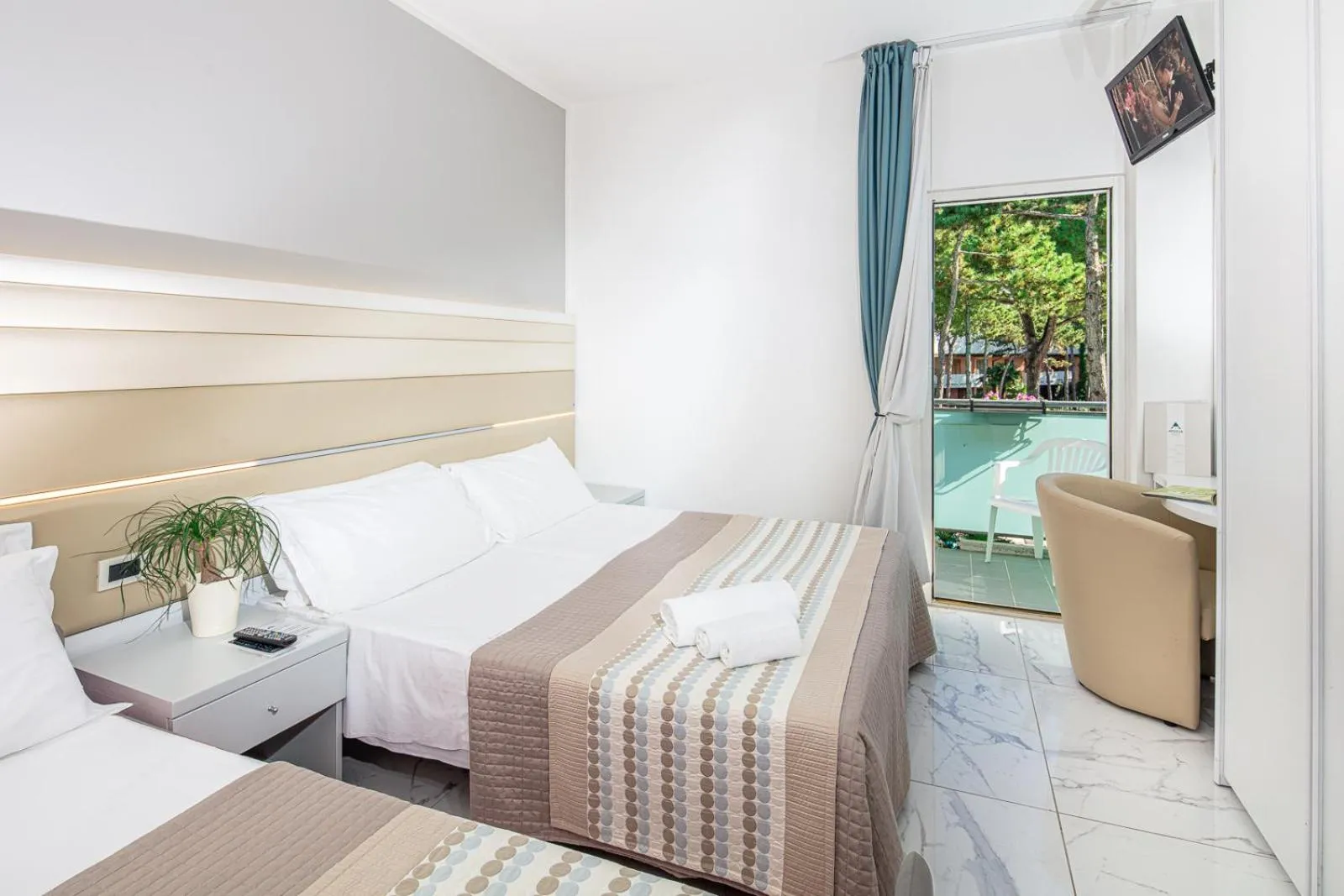 Photo of the whole room, Bed in Hotel Mediterraneo