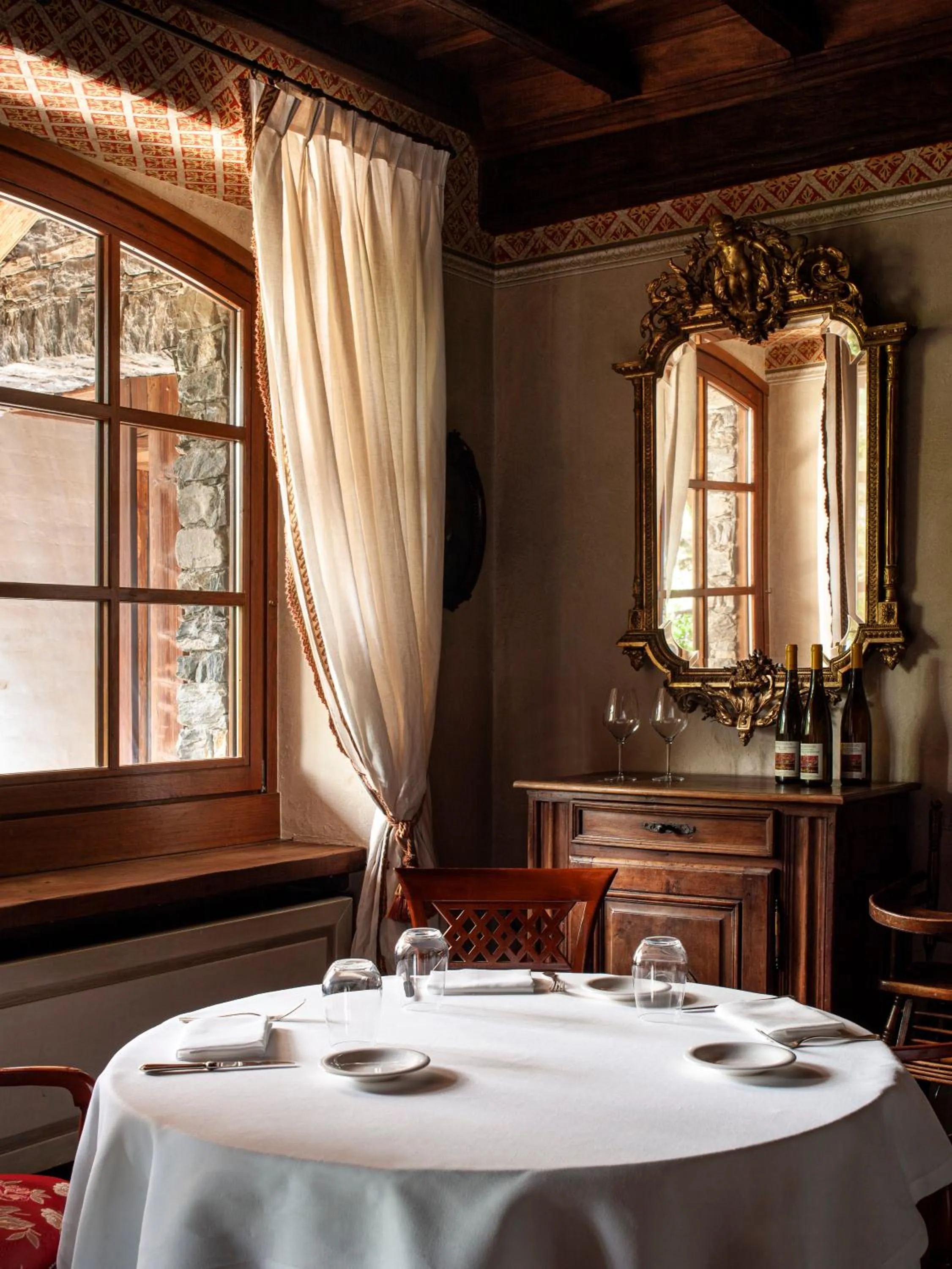 Restaurant/places to eat in Relais Mont Blanc Hotel & Spa