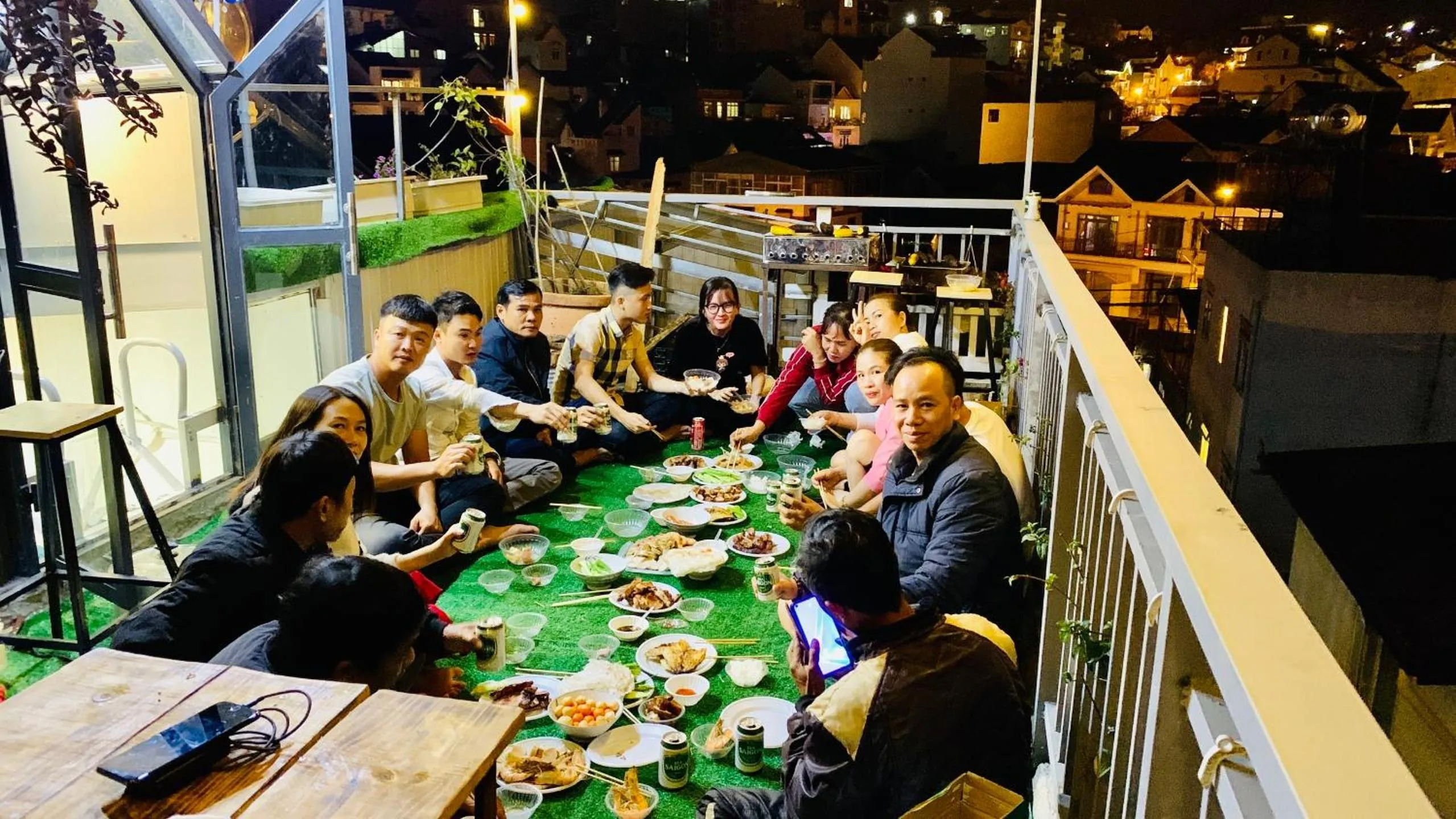 People in DALAT STREAM HOTEL-Khách sạn đẹp Đà Lạt