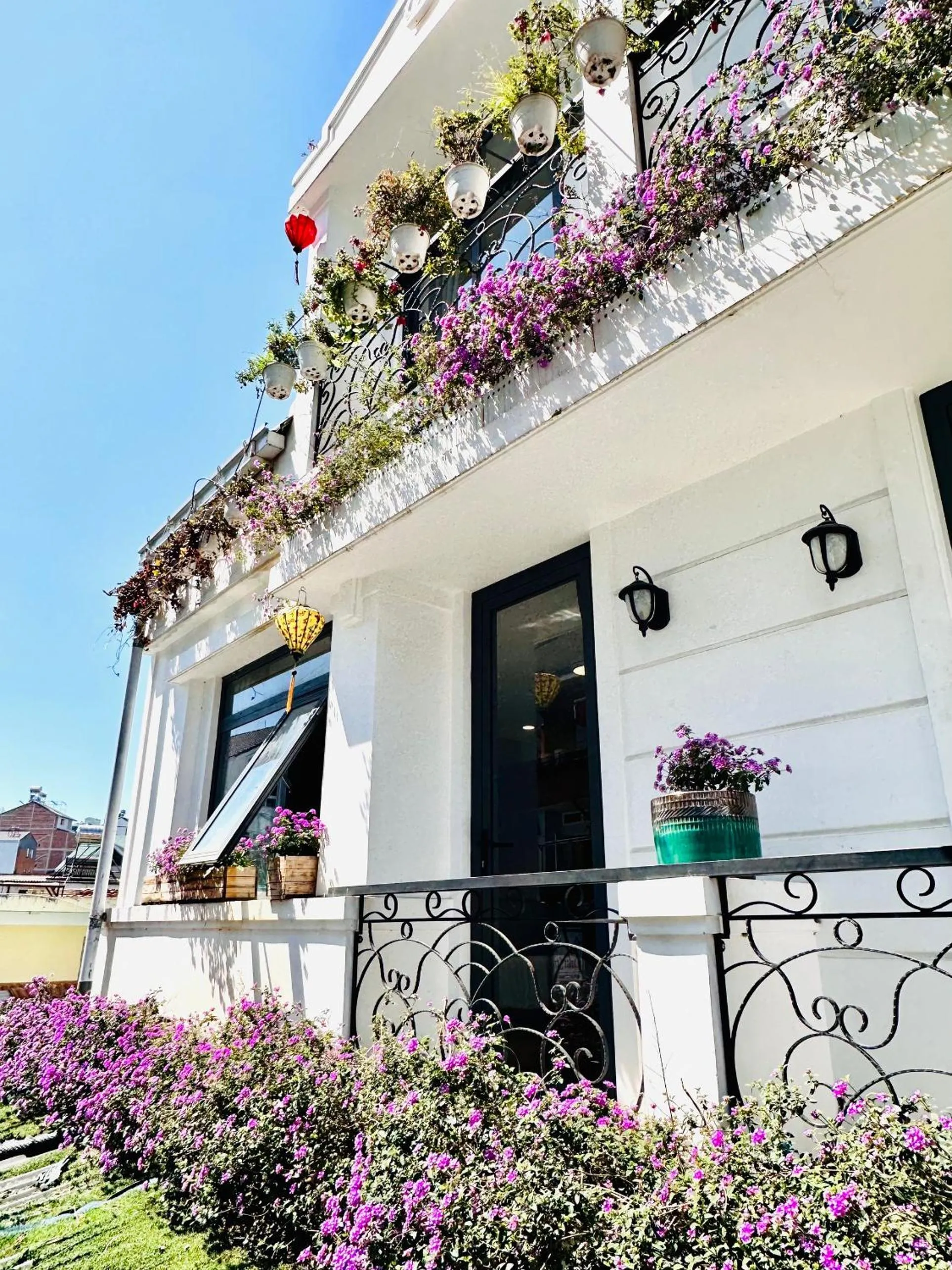 Property building in DALAT STREAM HOTEL-Khách sạn đẹp Đà Lạt