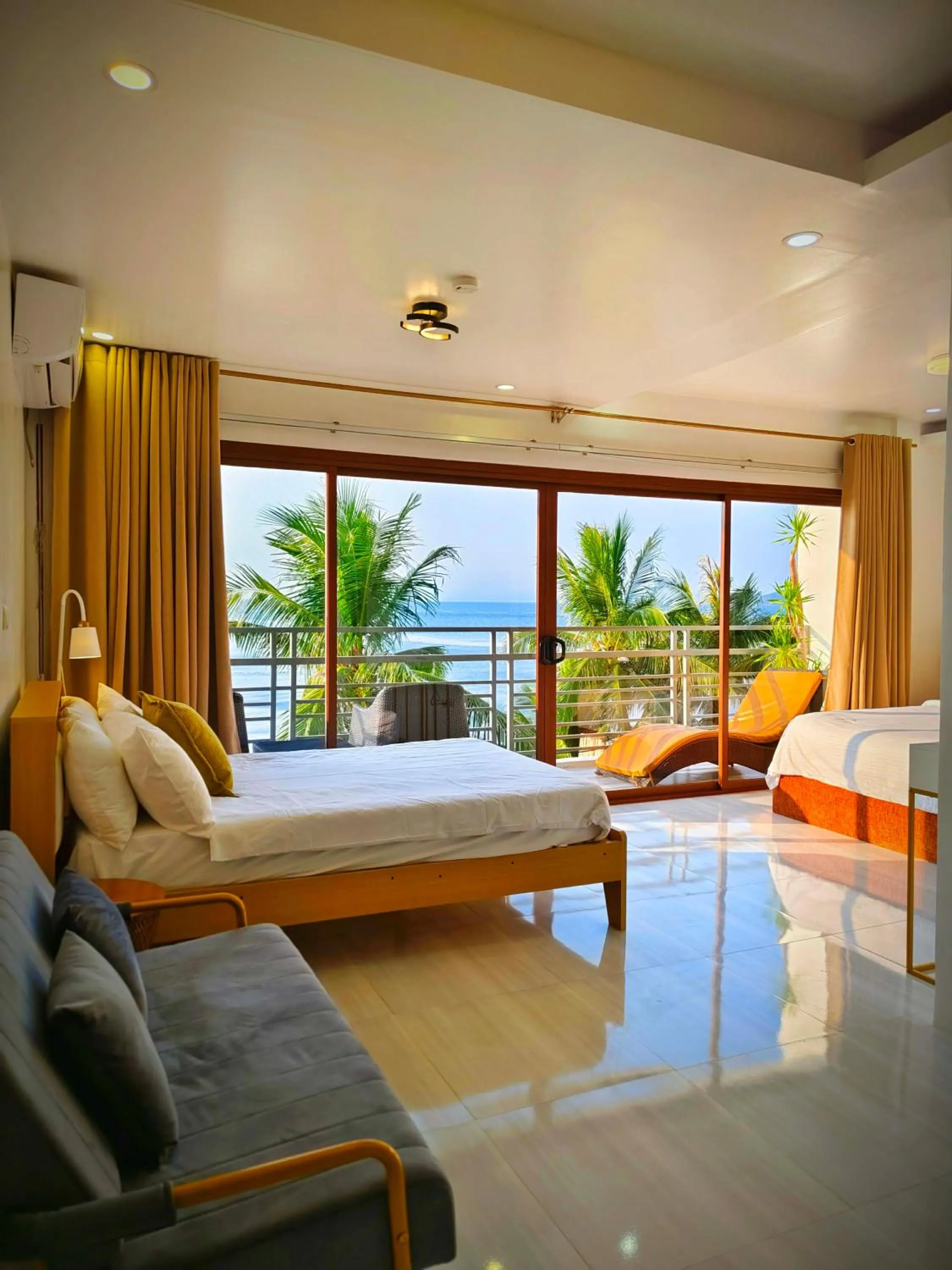 Property building, Bed in The Philip Ann Resort