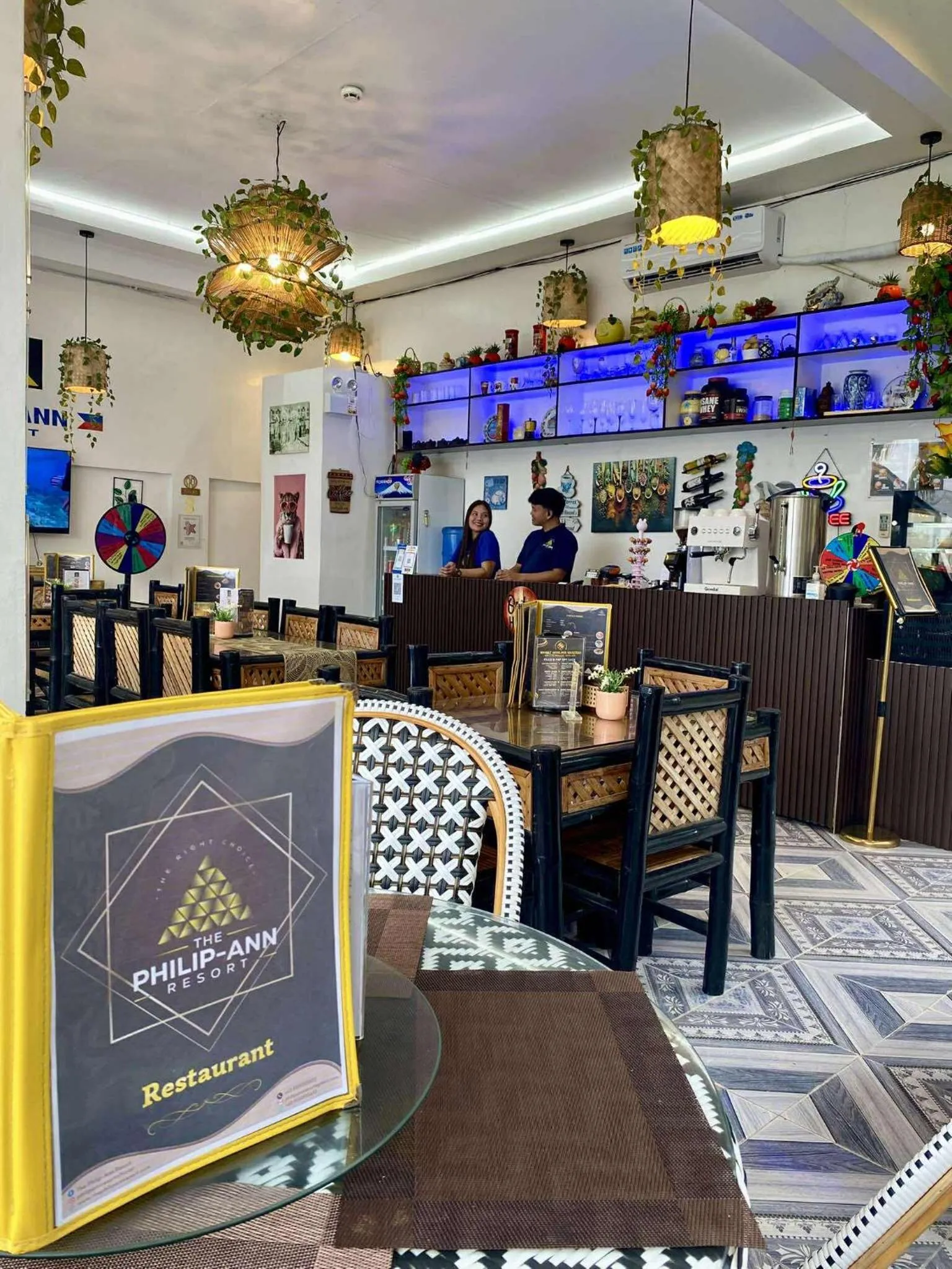 Restaurant/places to eat in The Philip Ann Resort