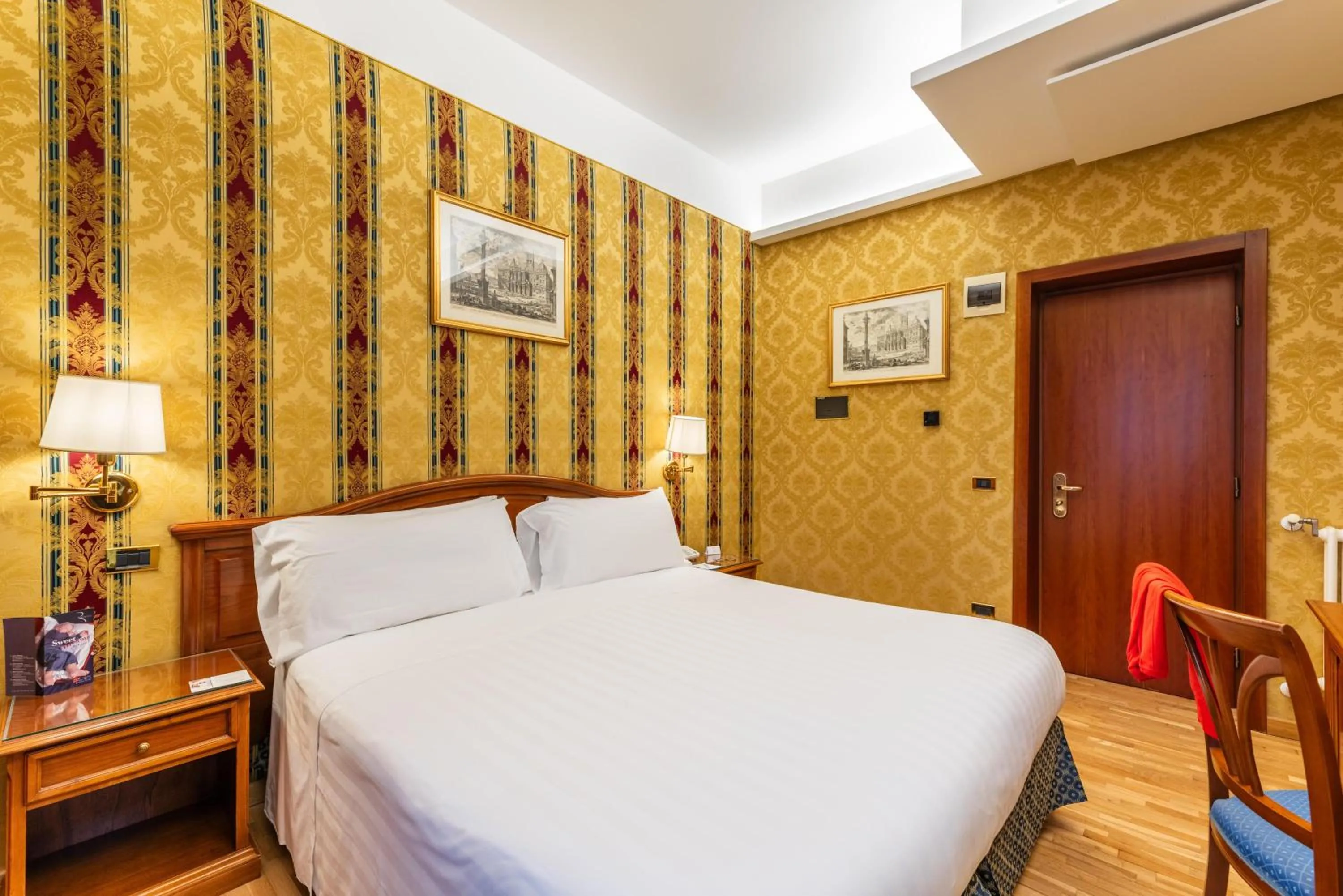 Photo of the whole room, Bed in Hotel Raffaello - Sure Hotel Collection by Best Western