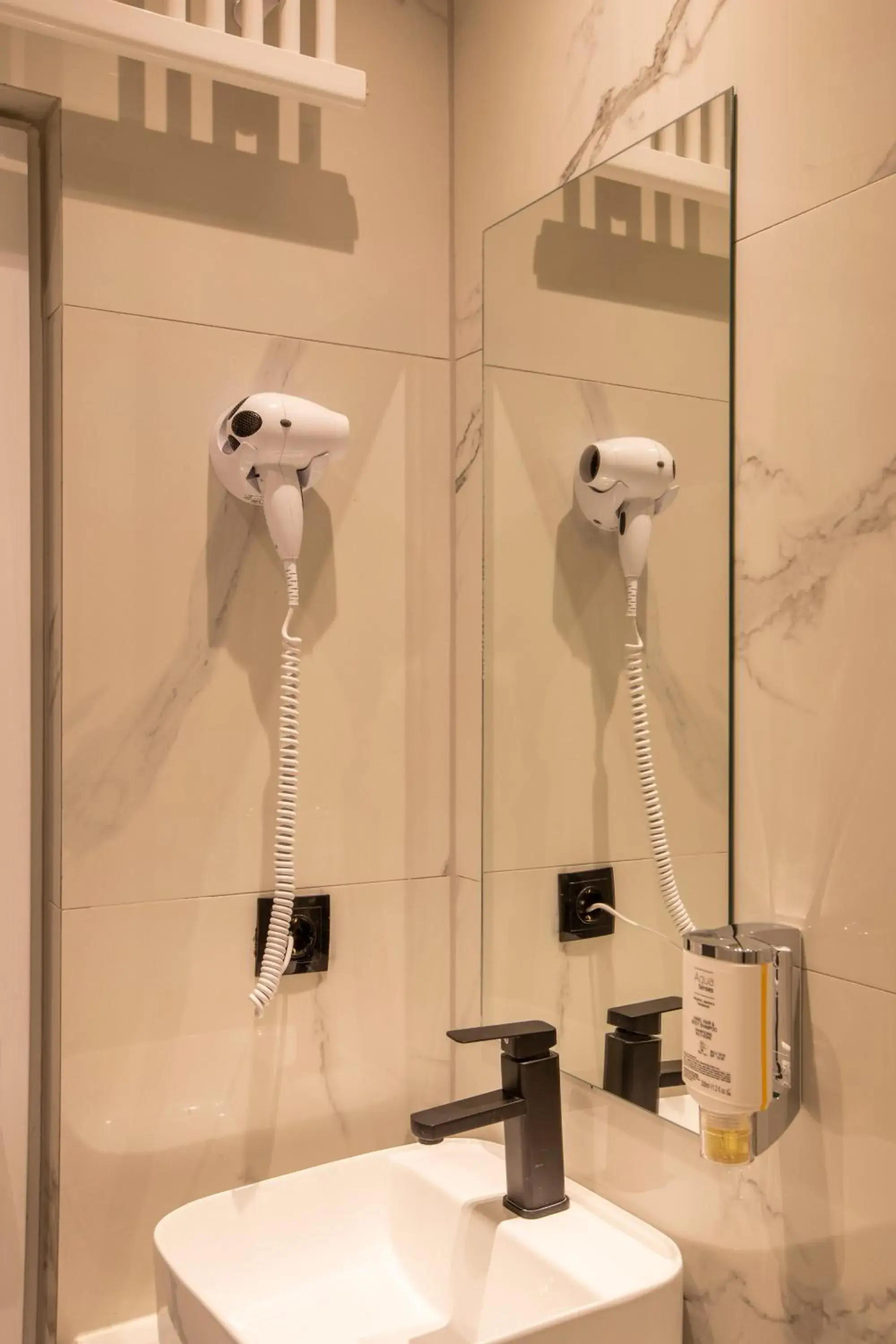 Standard Twin Room in Plaza Boutique Hotel Standard Twin Room in Plaza Boutique Hotel