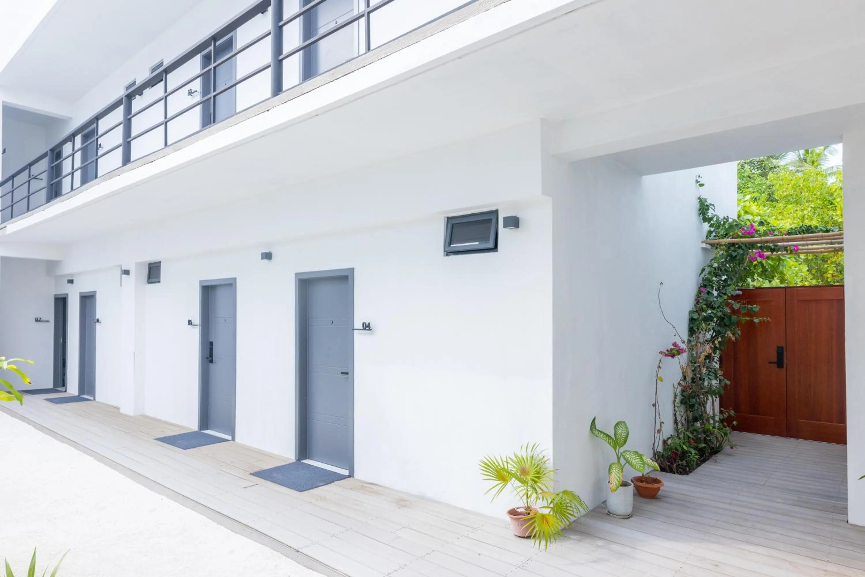 Property building in Atoll Residence Dhangethi