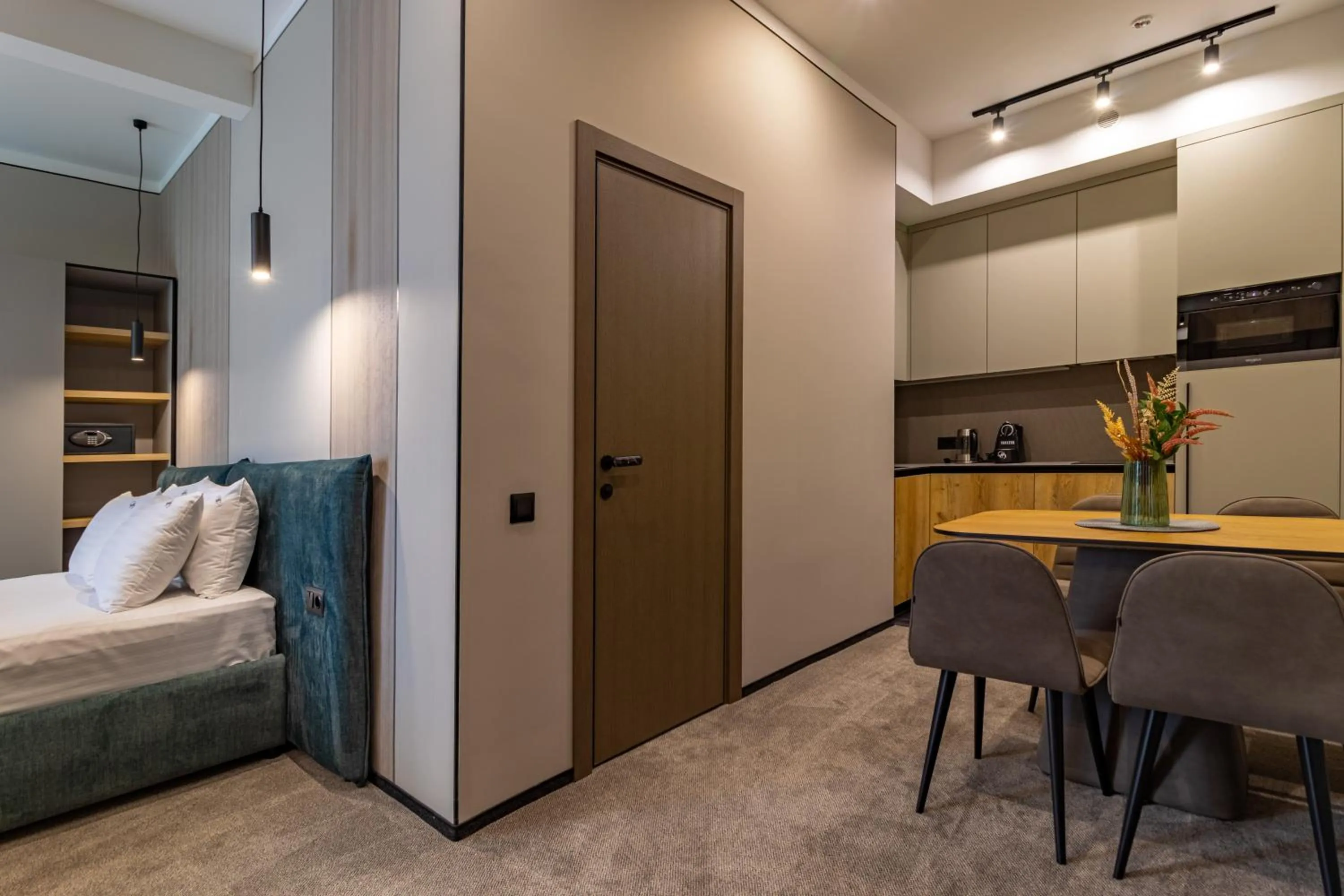 Kitchen or kitchenette in Shelter Apart Hotel