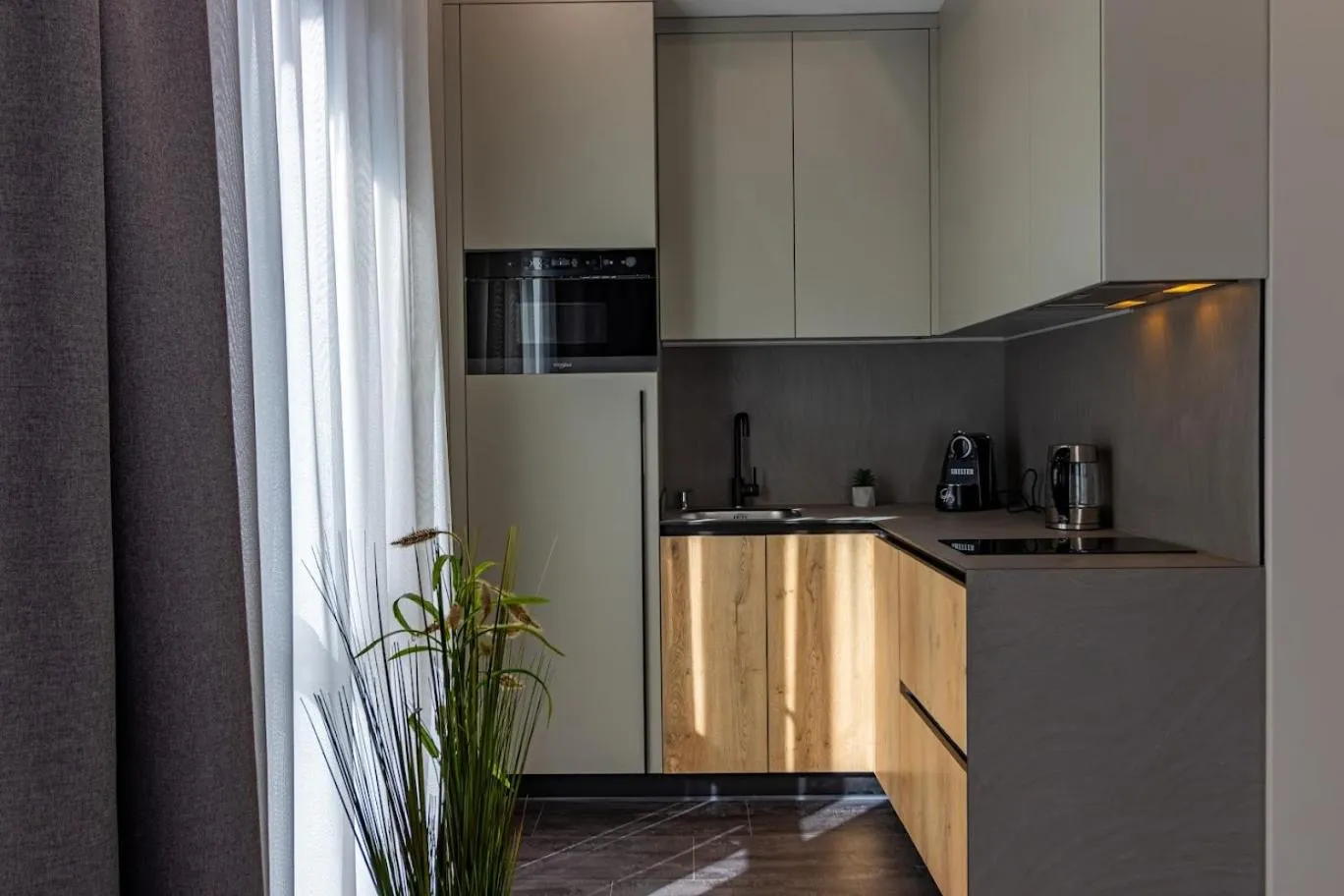 Coffee/tea facilities in Shelter Apart Hotel