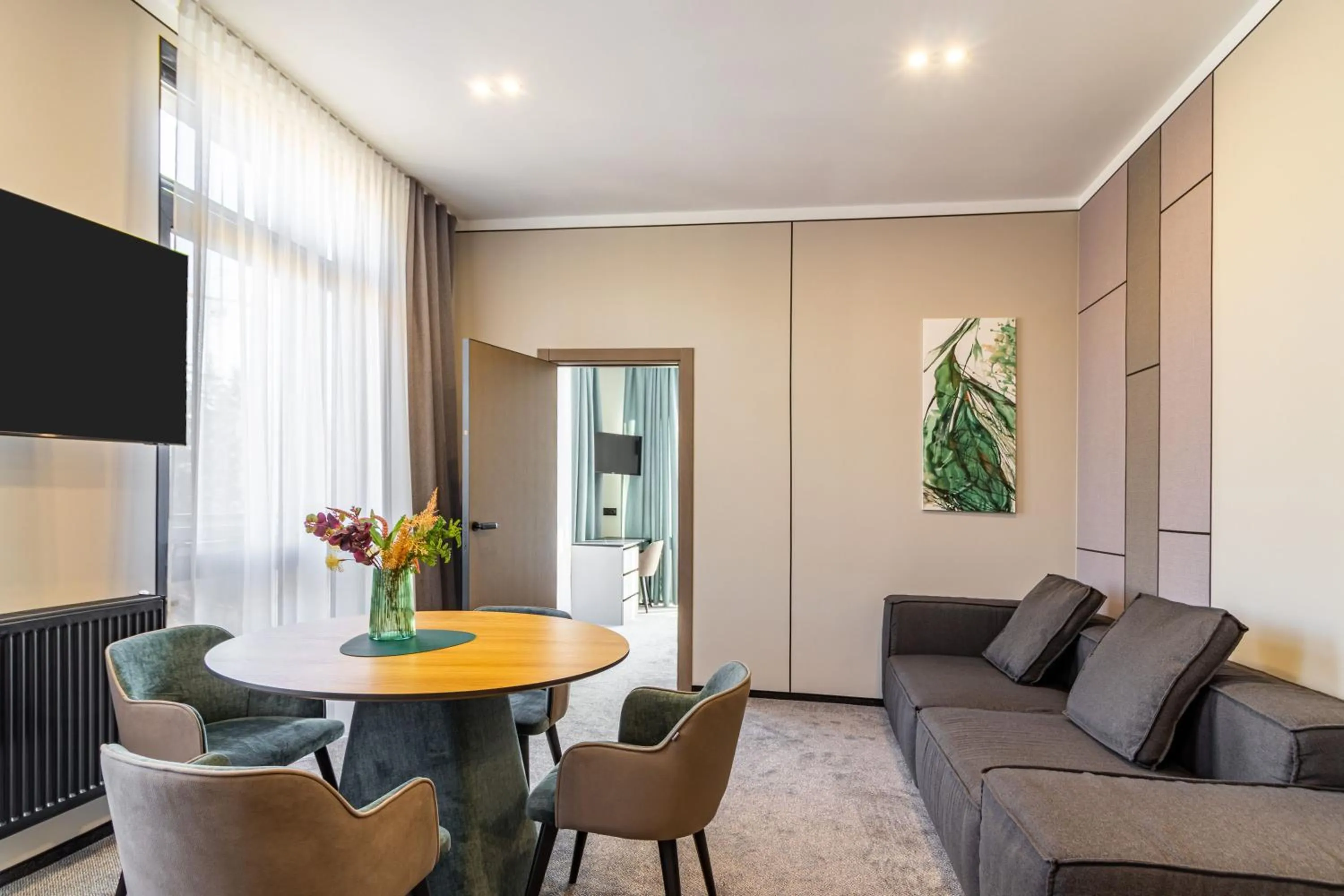 Photo of the whole room in Shelter Apart Hotel