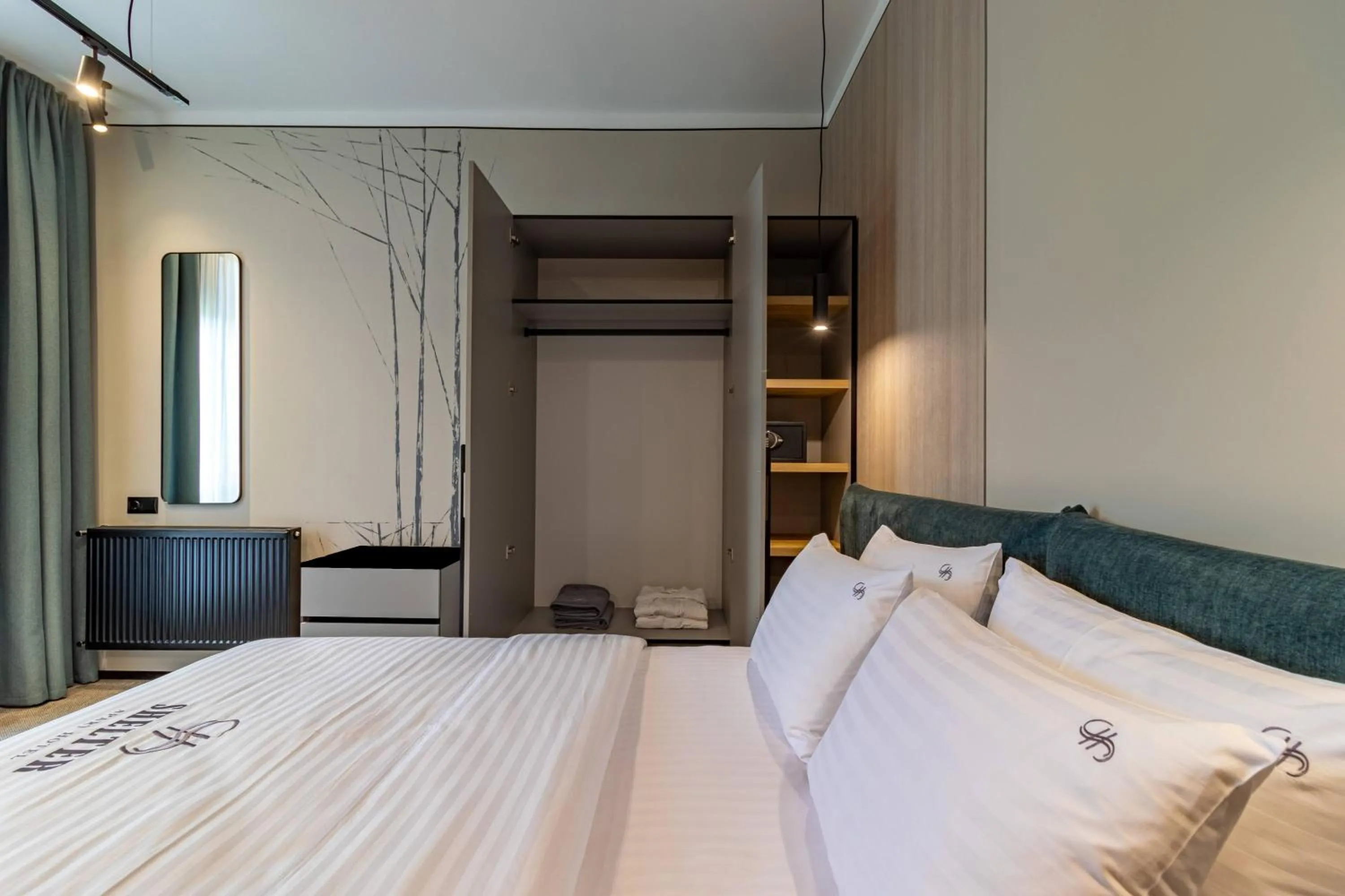 Bed in Shelter Apart Hotel