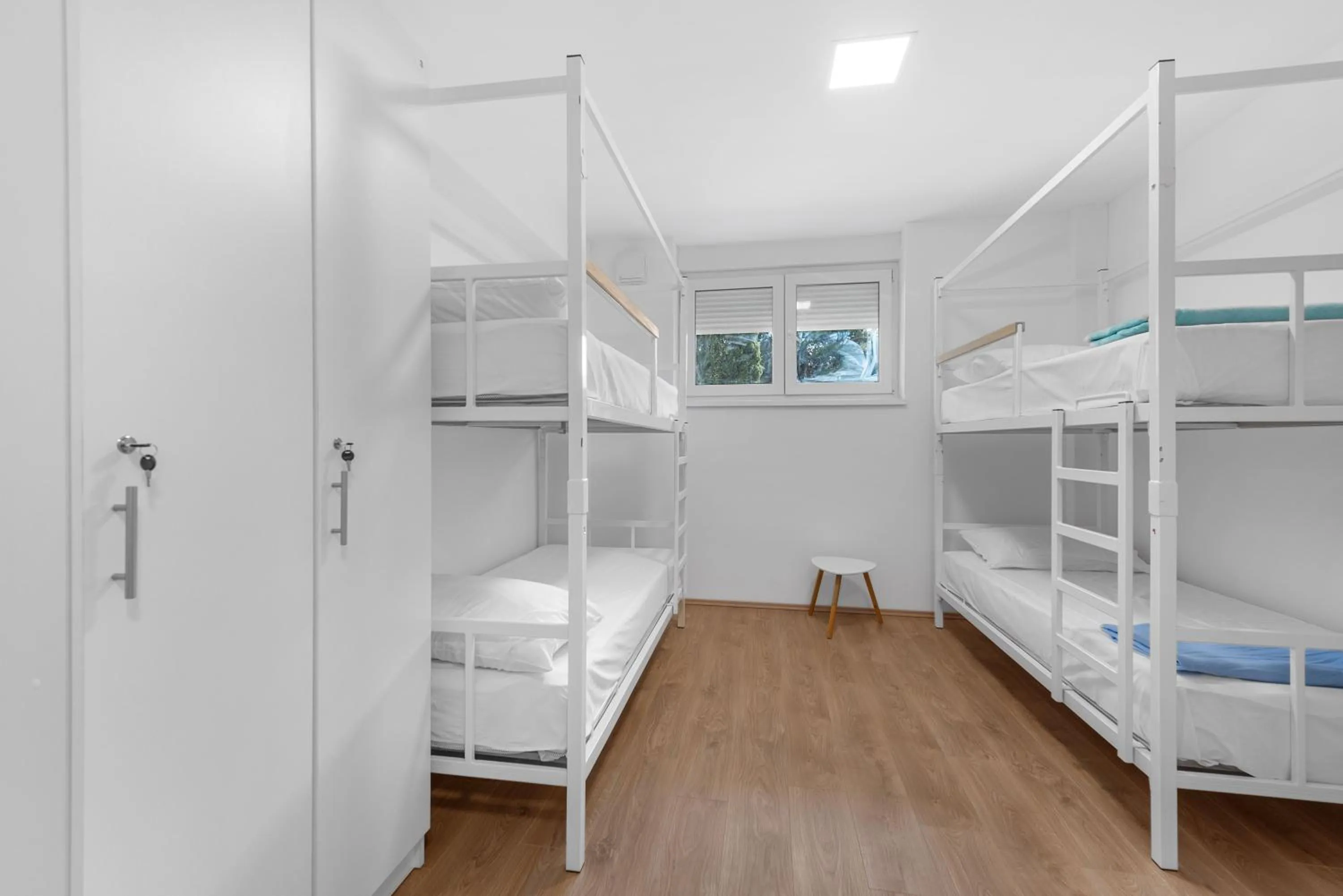 bunk bed, Bed in Hostel Elli