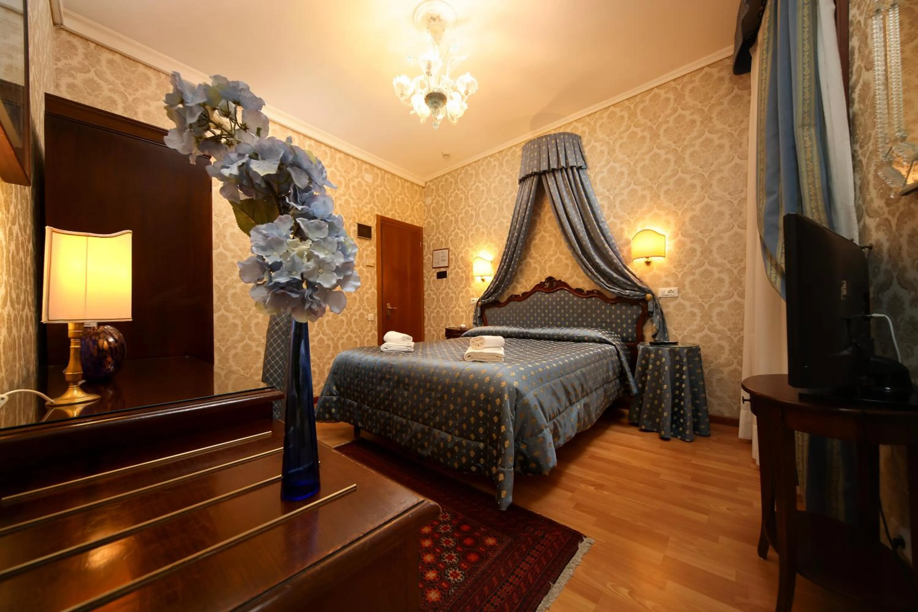 Bedroom, Bed in Hotel Da Bruno