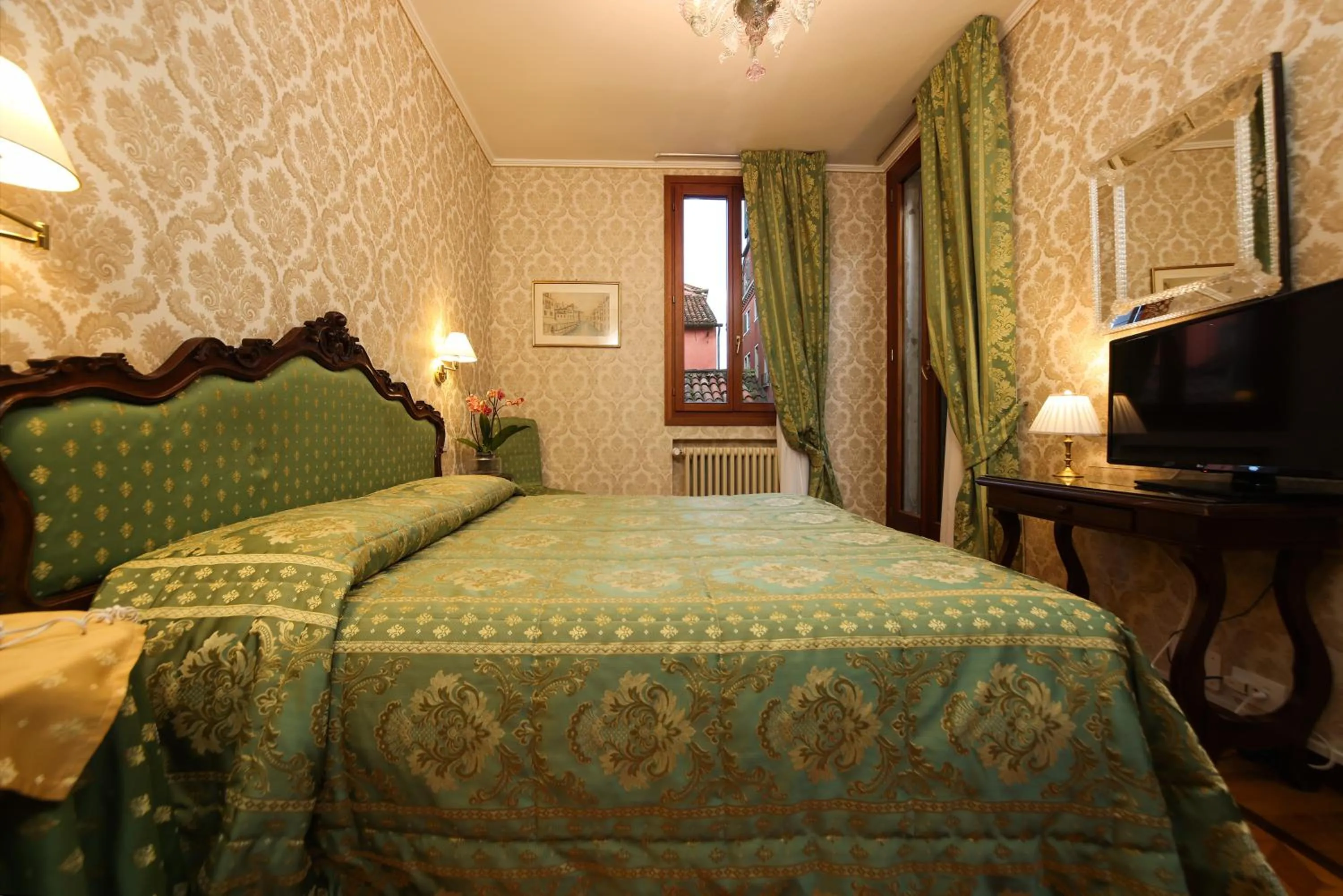 Bedroom, Bed in Hotel Da Bruno