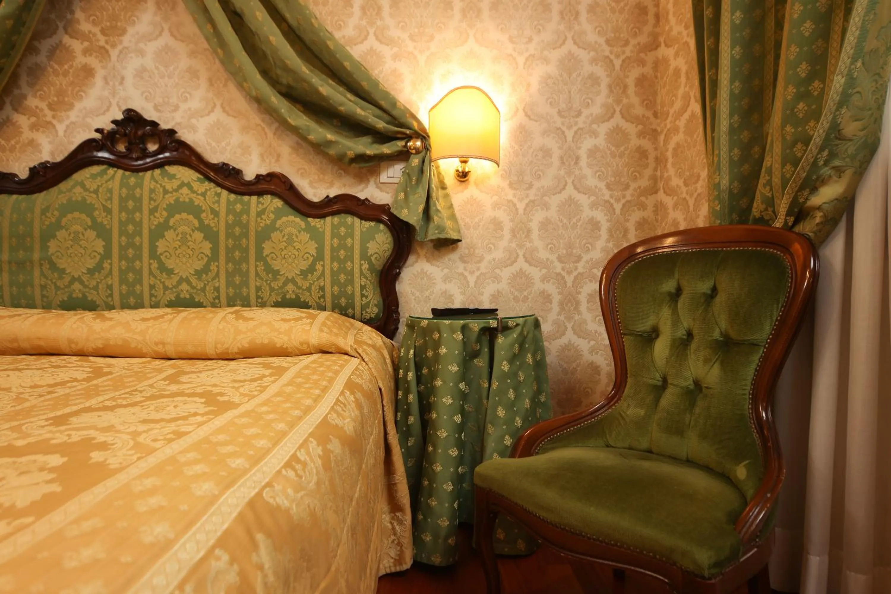 Bedroom, Bed in Hotel Da Bruno