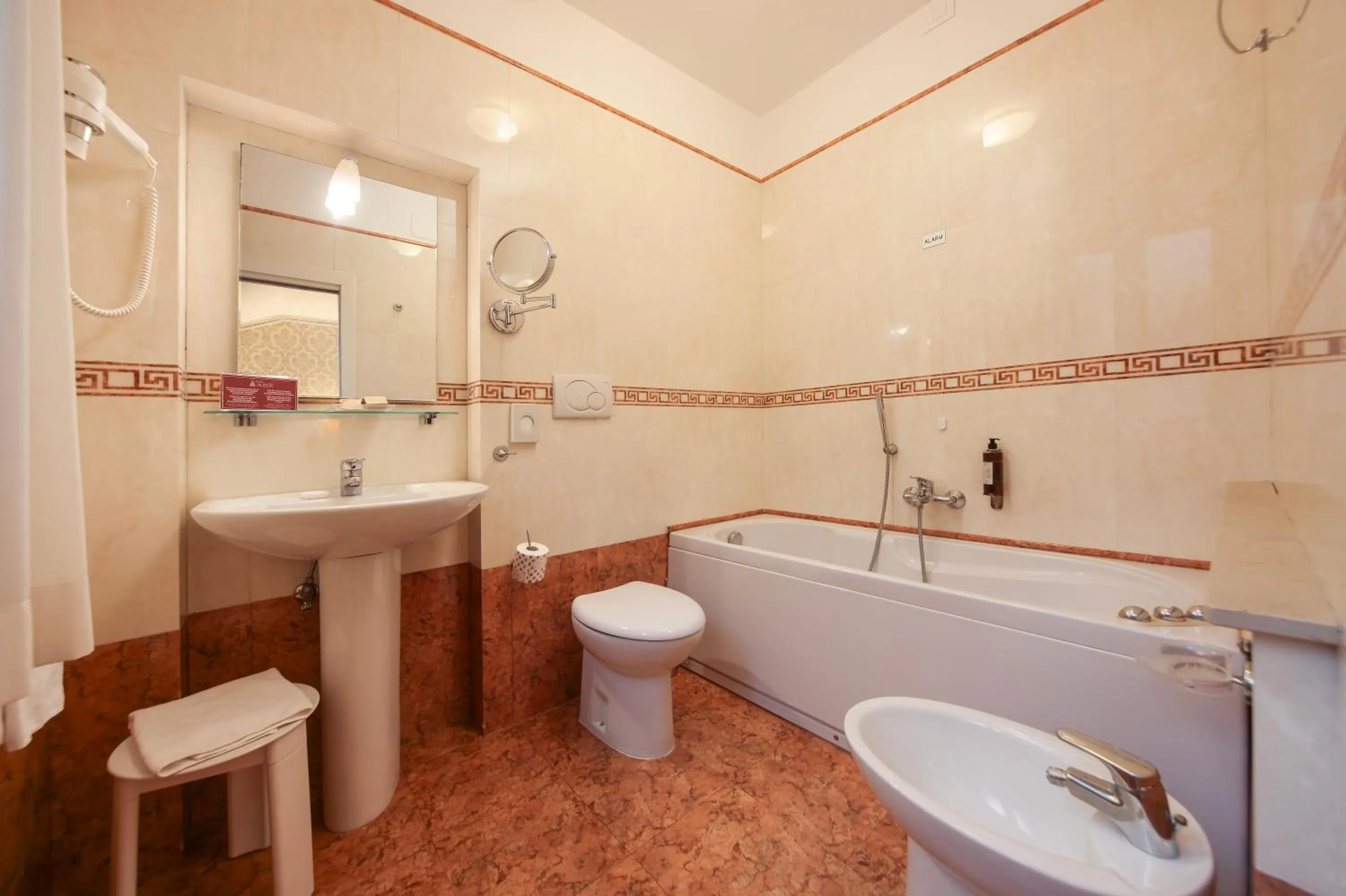 Bathroom in Hotel Da Bruno