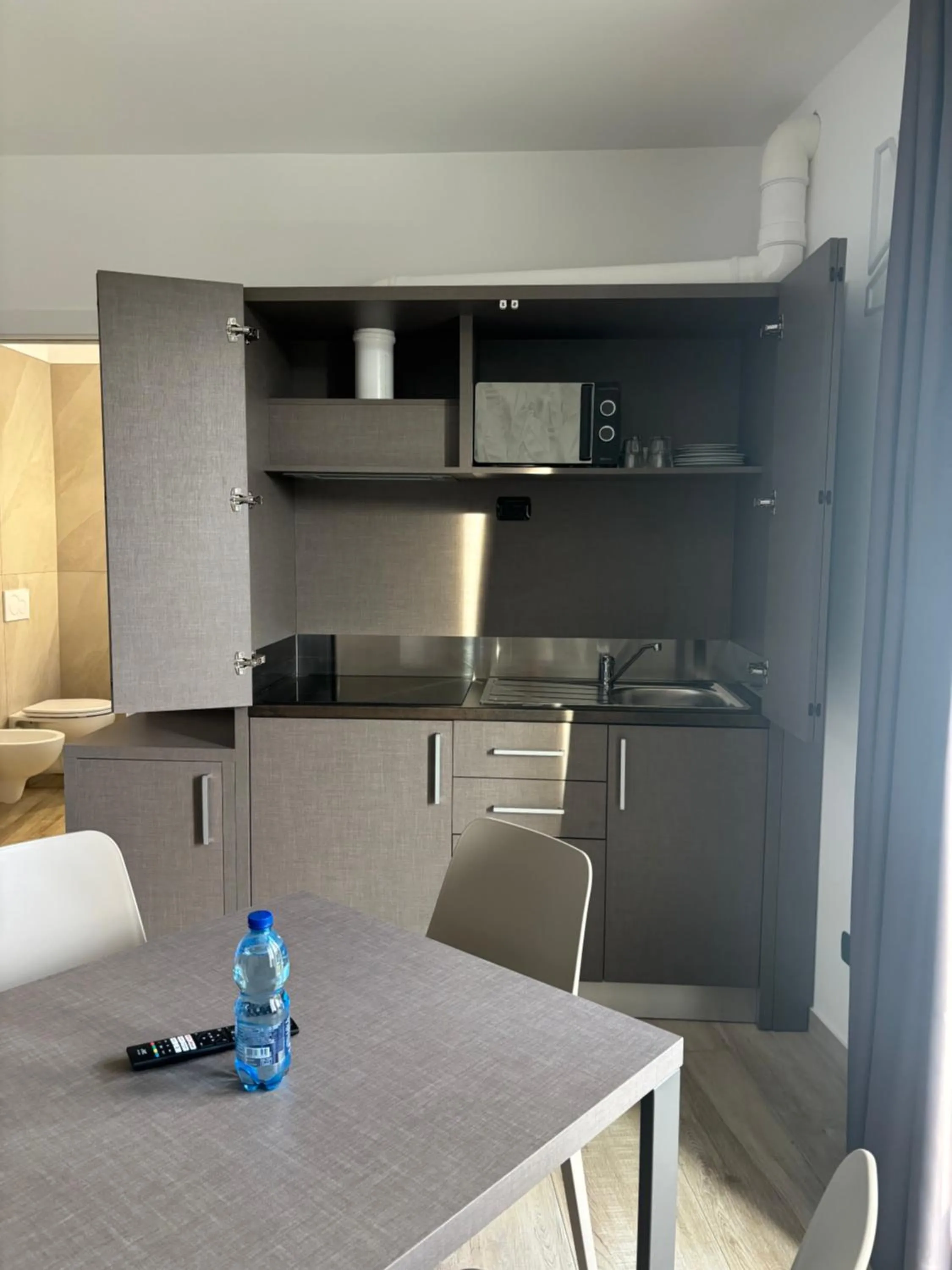 Kitchen or kitchenette in Bis Hotel Varese