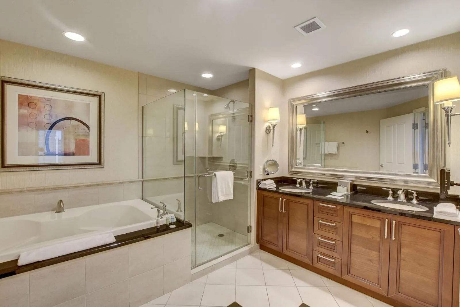 STRIP & SPHERE VIEW! Privately Owned Condo Hotel-The Signature at MGM