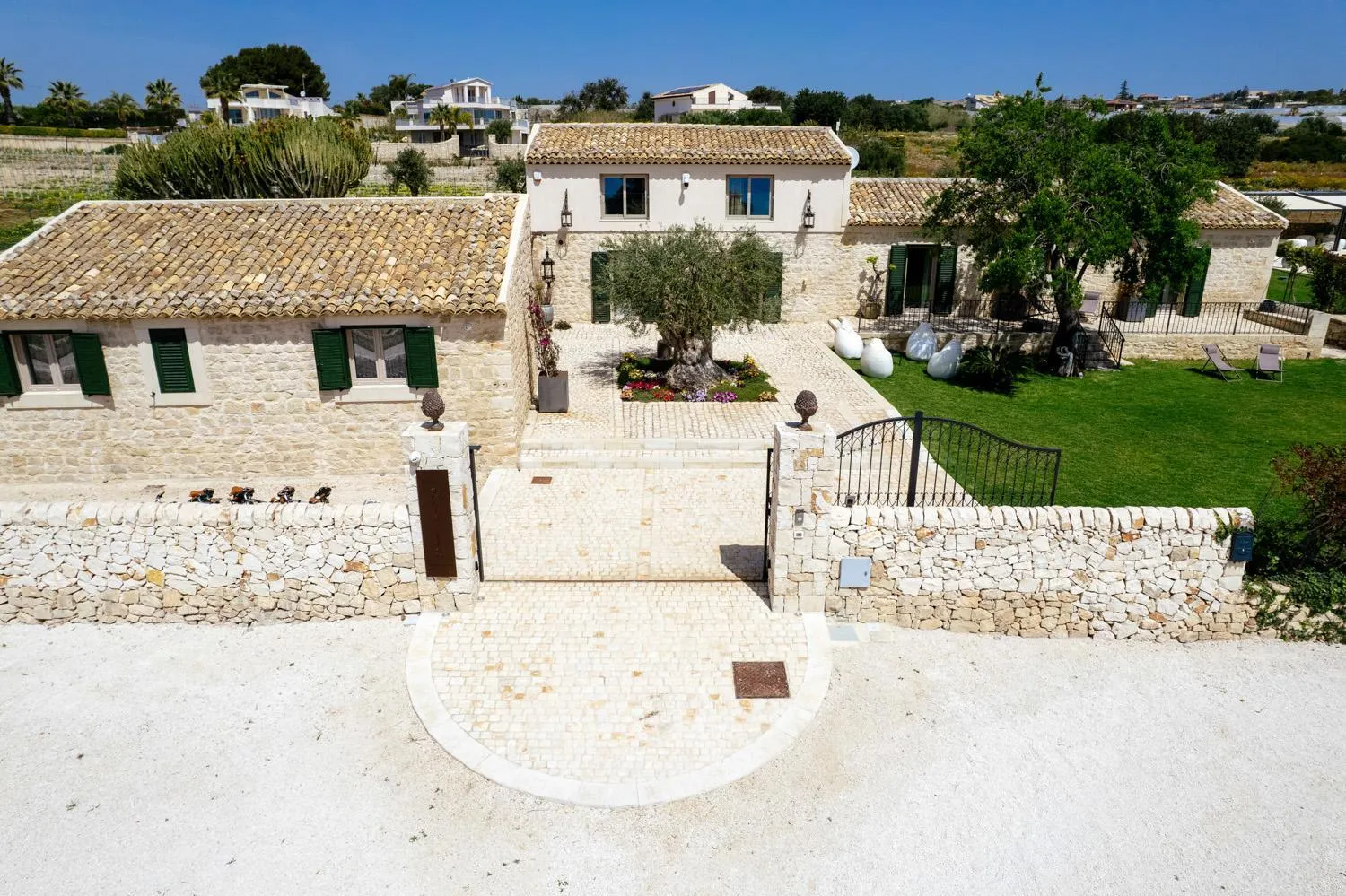 Property building in Poggio Leano Boutique Hotel