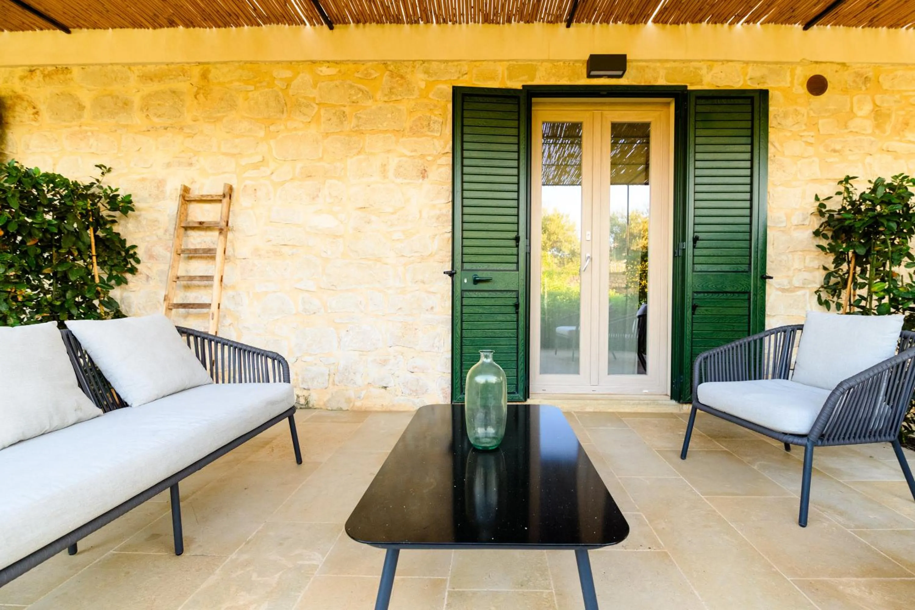 Patio in Poggio Leano Boutique Hotel