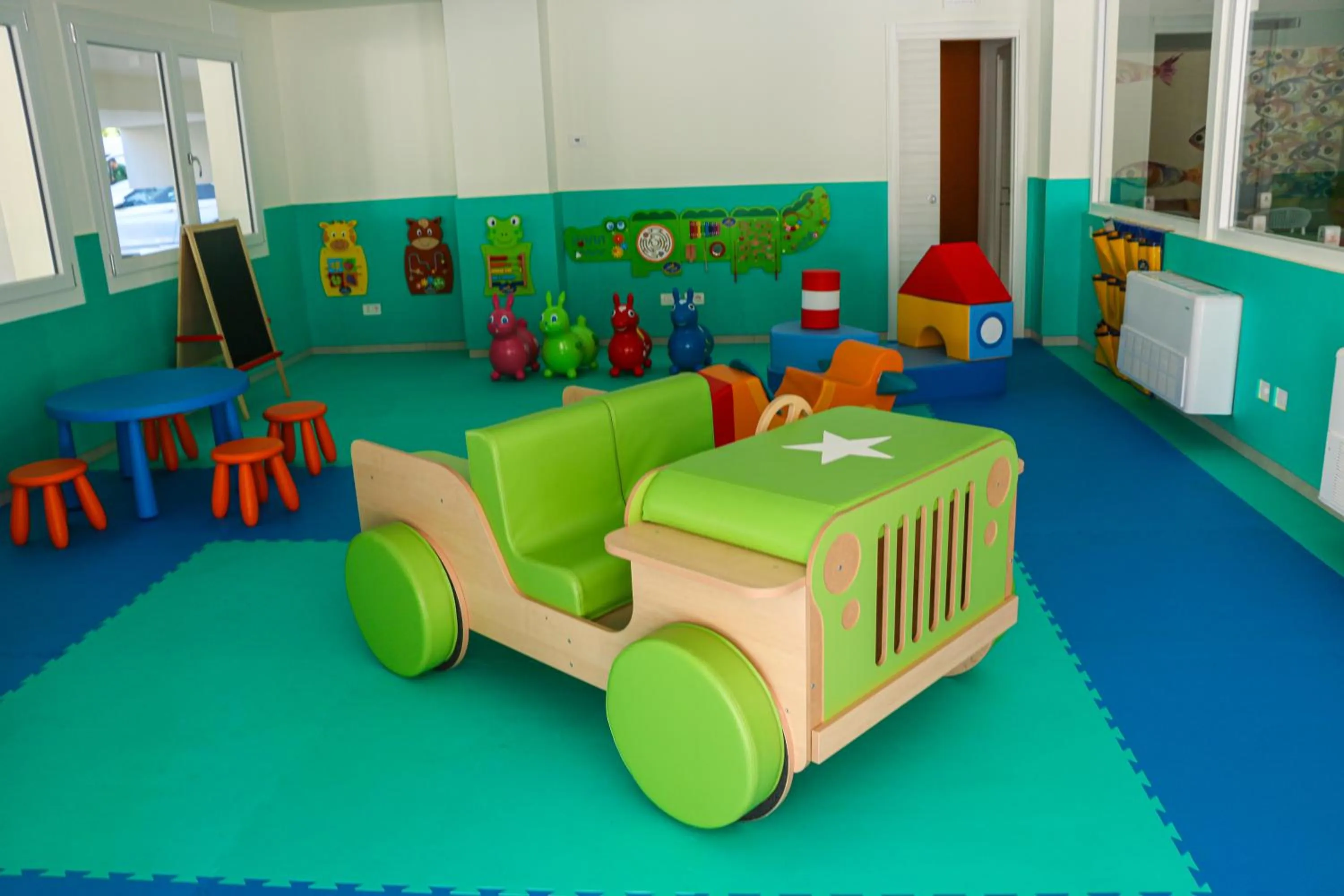 Property building in Life Hotel 4 Superior