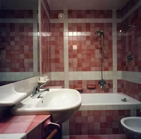 Bathroom in Hotel Piccola Fenice