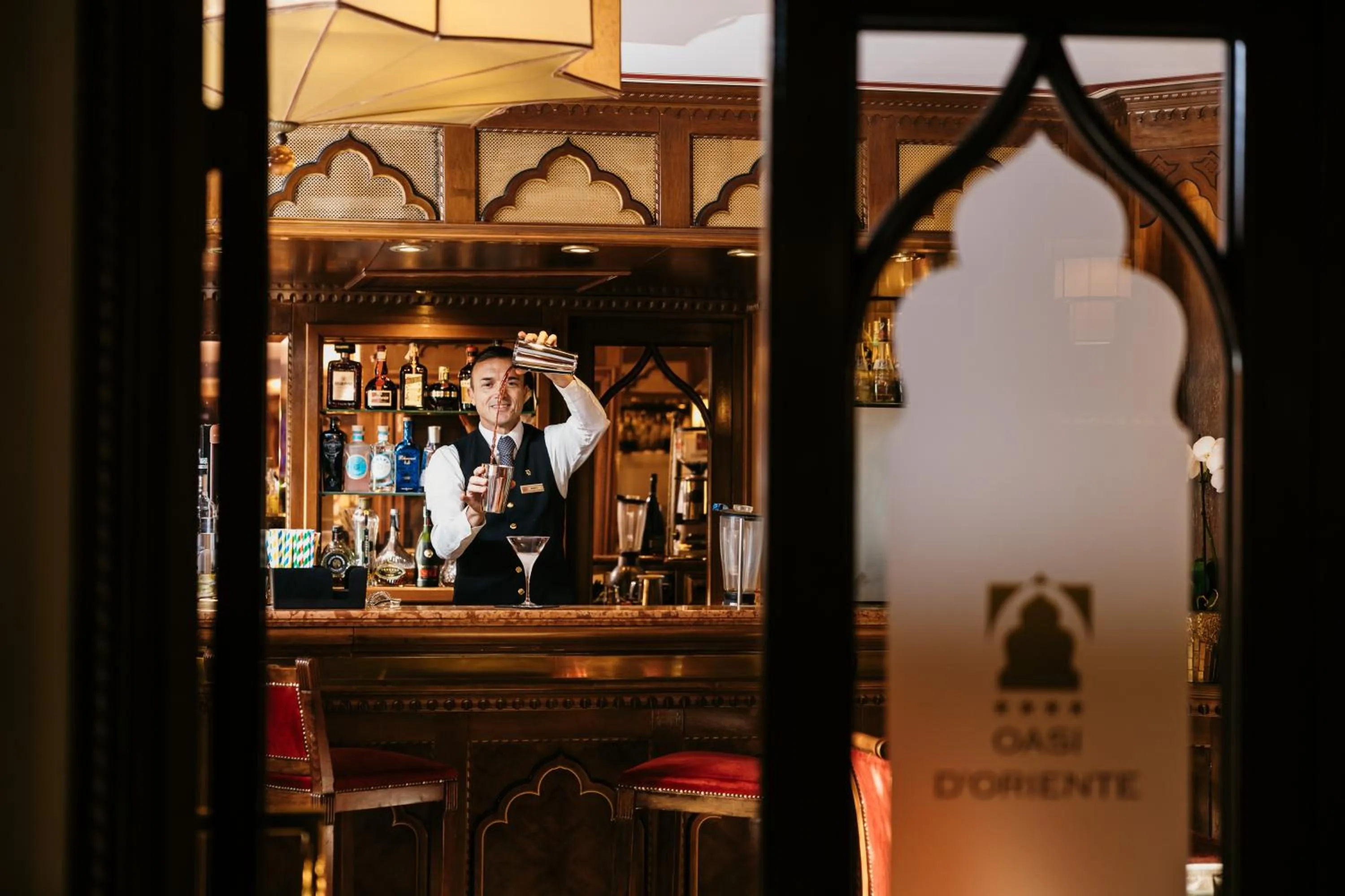 Lounge or bar in Ai Mori d'Oriente