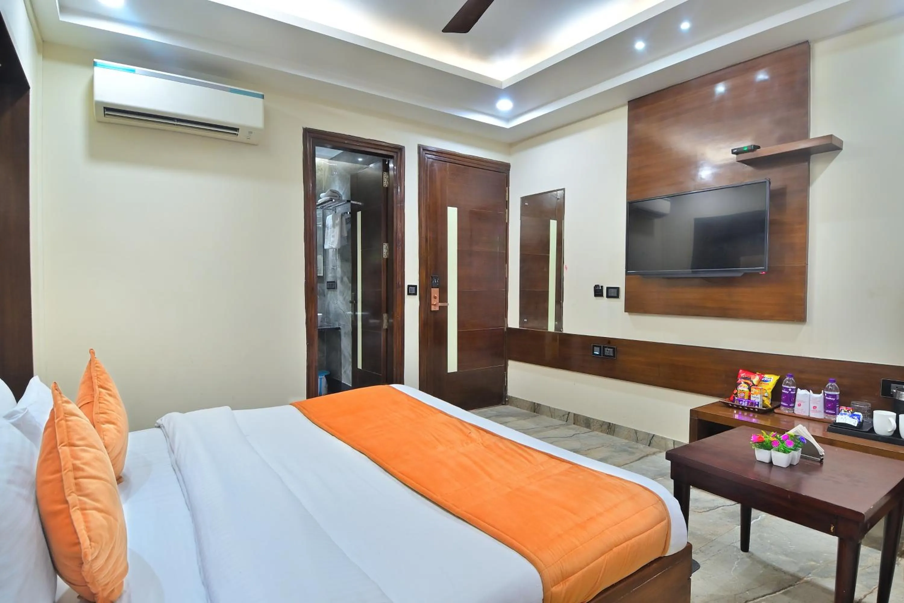 Bed in Hotel Vanson Delite - New Delhi Railway Station