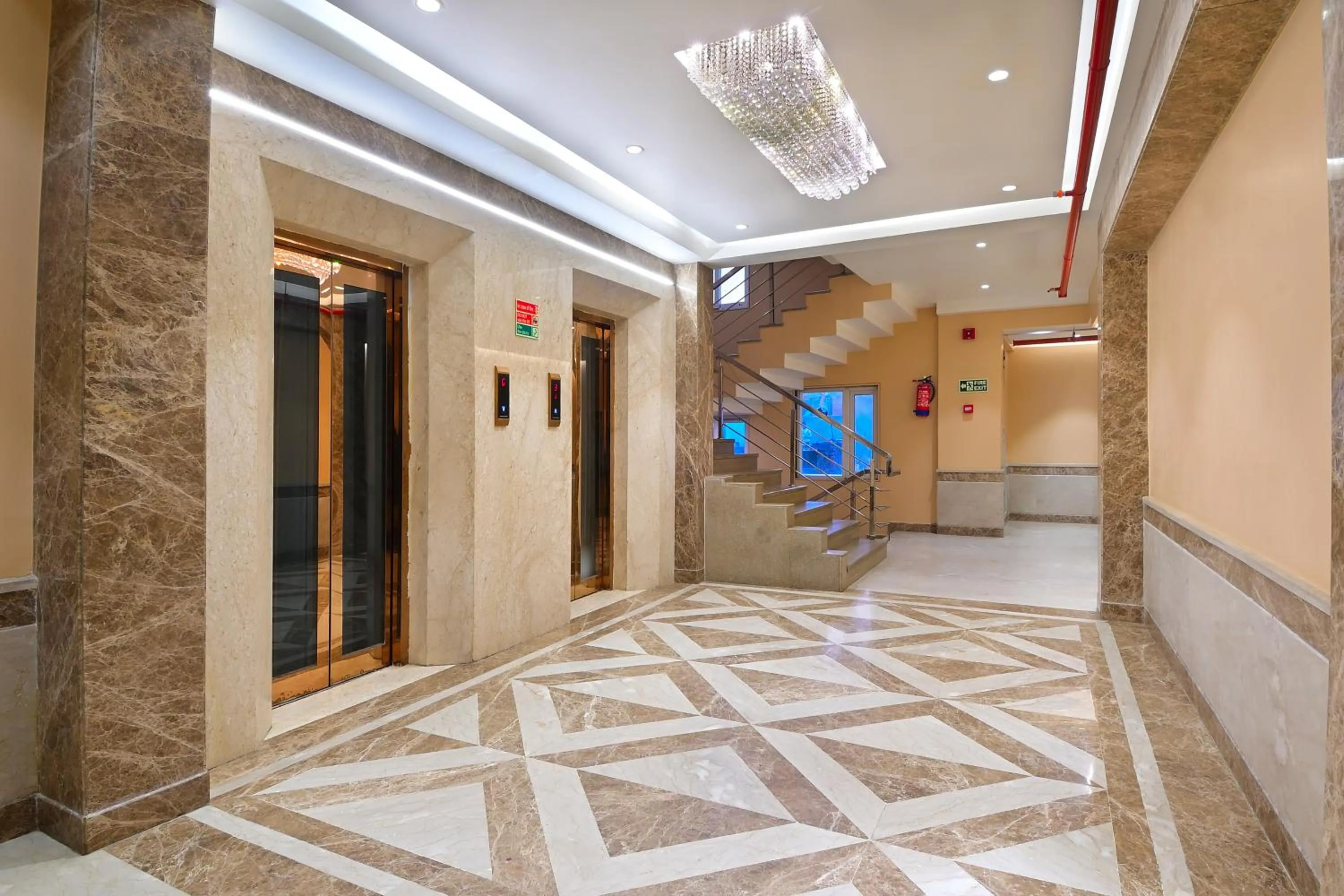 Property building in Hotel Vanson Delite - New Delhi Railway Station