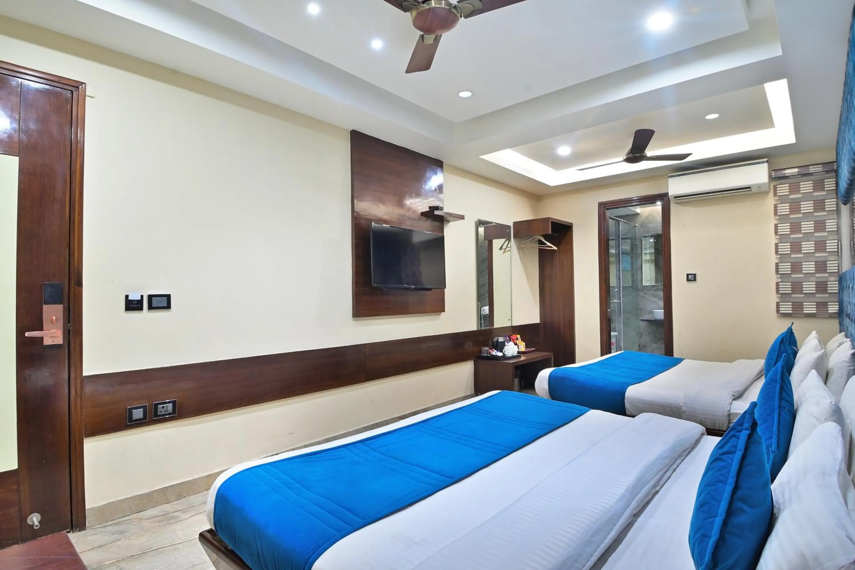 Bed in Hotel Vanson Delite - New Delhi Railway Station