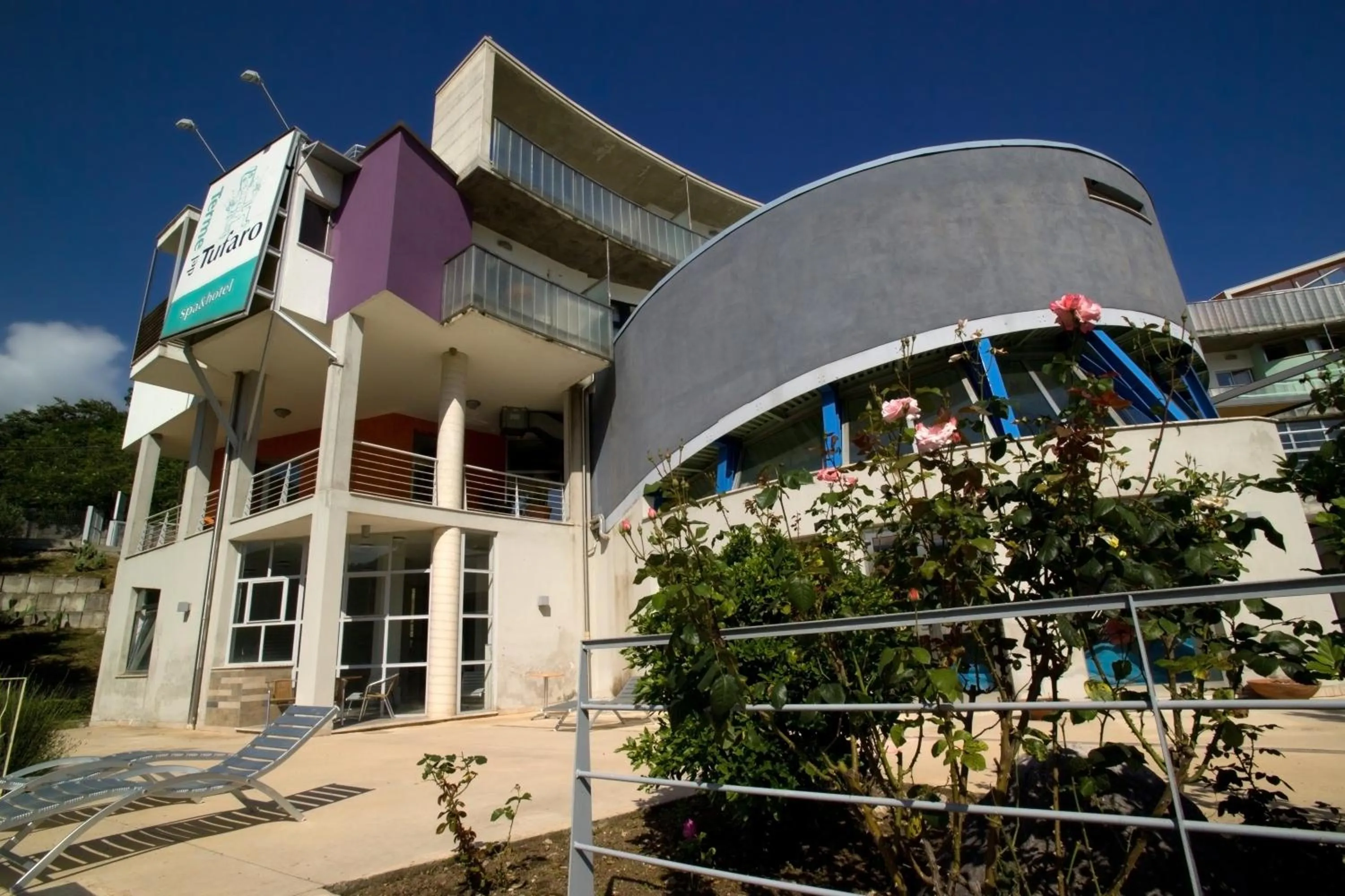 Property building in Terme Del Tufaro