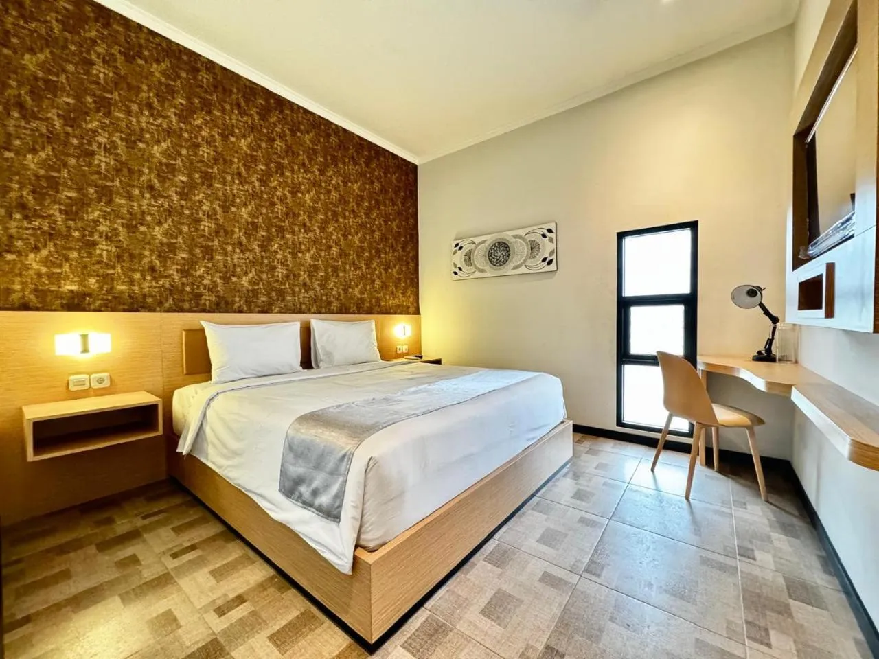 Grand Plaza Boutique Hotel