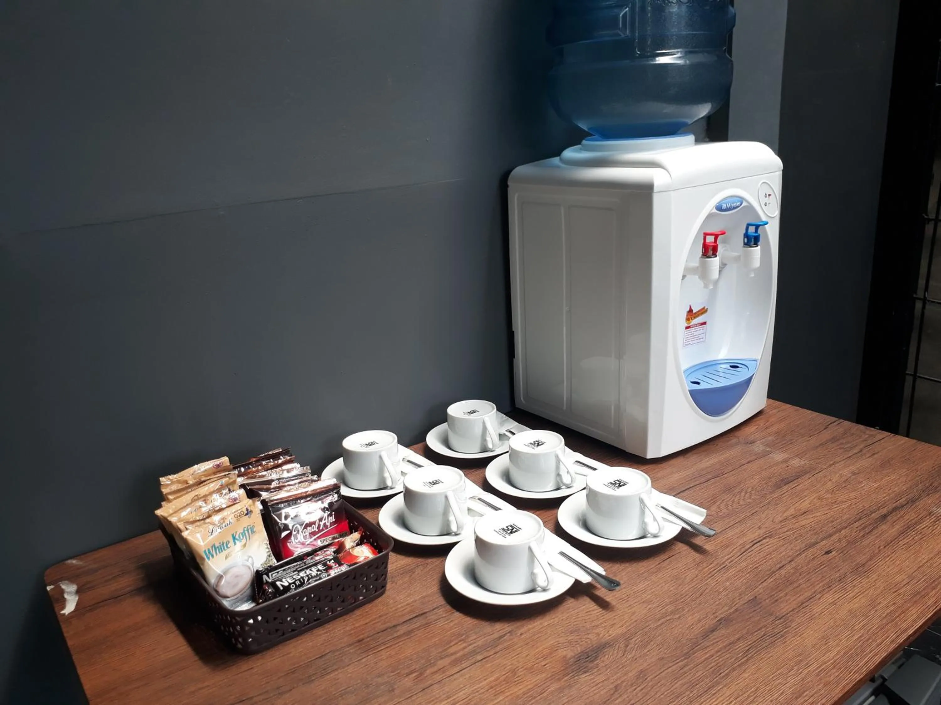 Coffee/tea facilities in Grand Plaza Boutique Hotel