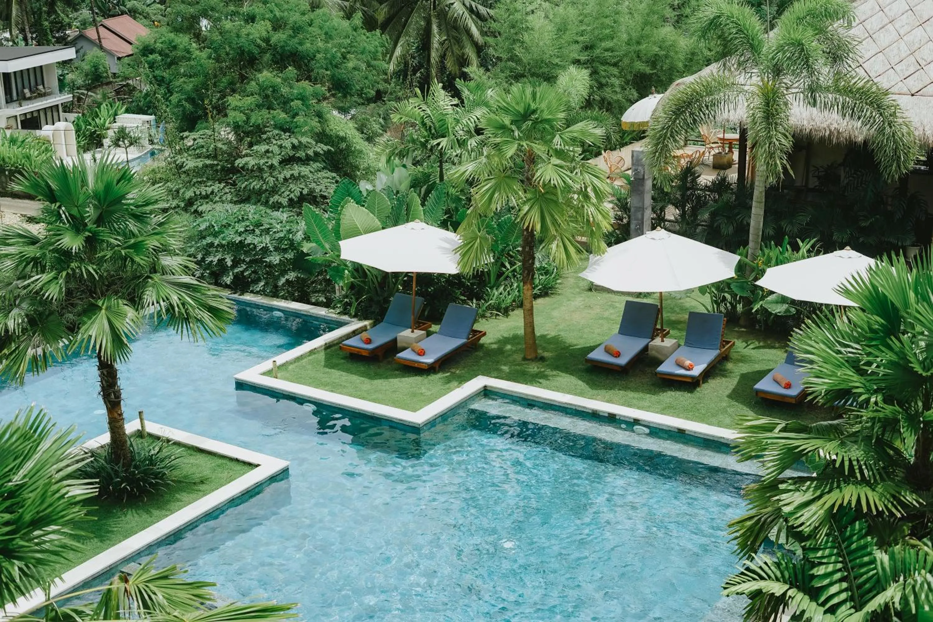 Swimming pool in Porter Boutique Hotel & Lifestyle