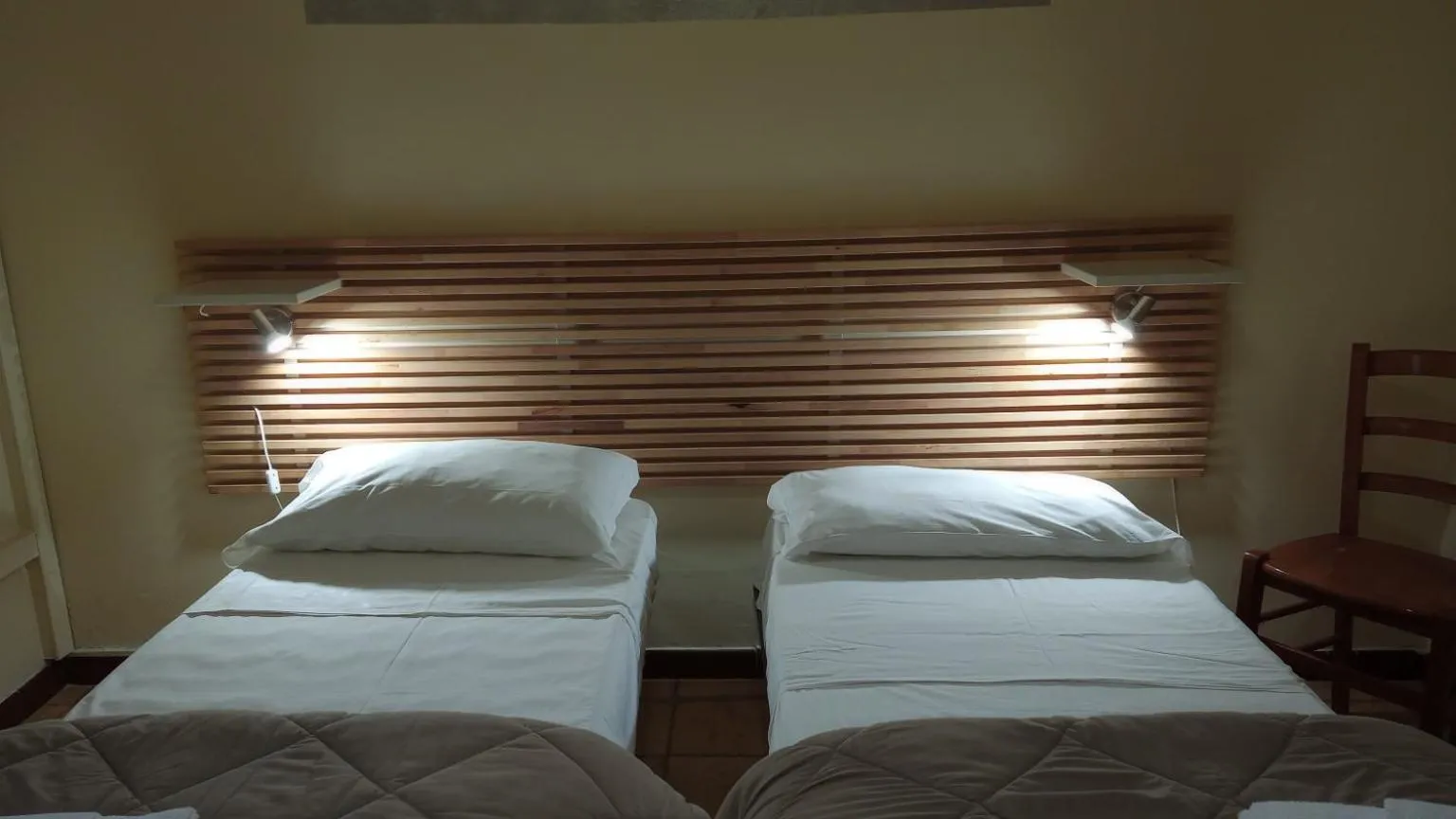 Bed in Hotel Eliseo Napoli