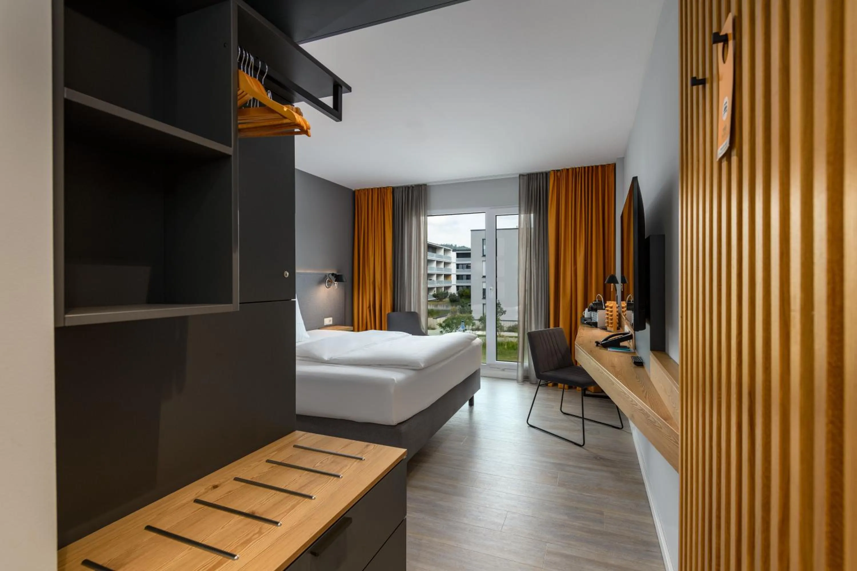 Photo of the whole room, Bed in Maxx Hotel Aalen