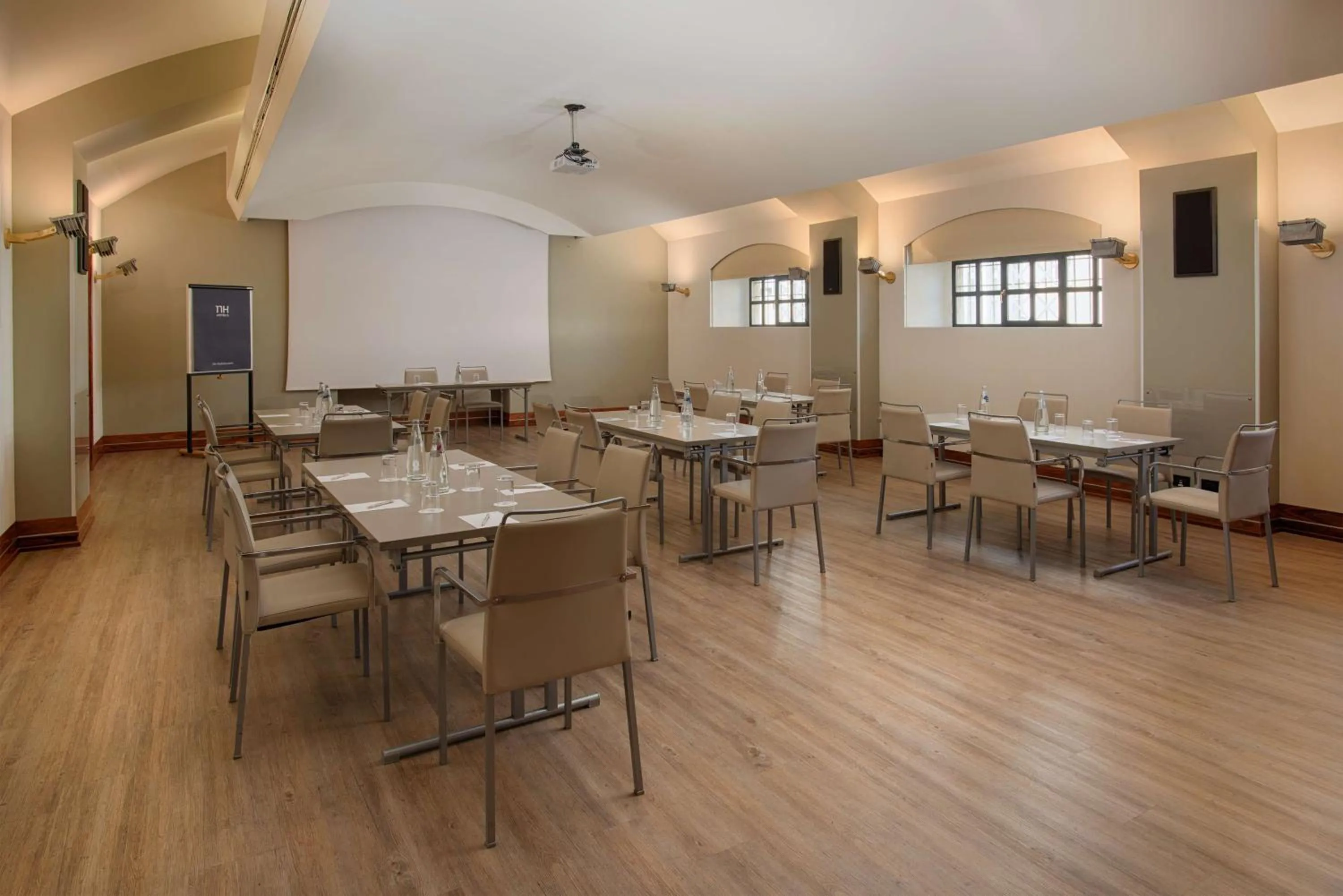 Meeting/conference room in NH Bergamo