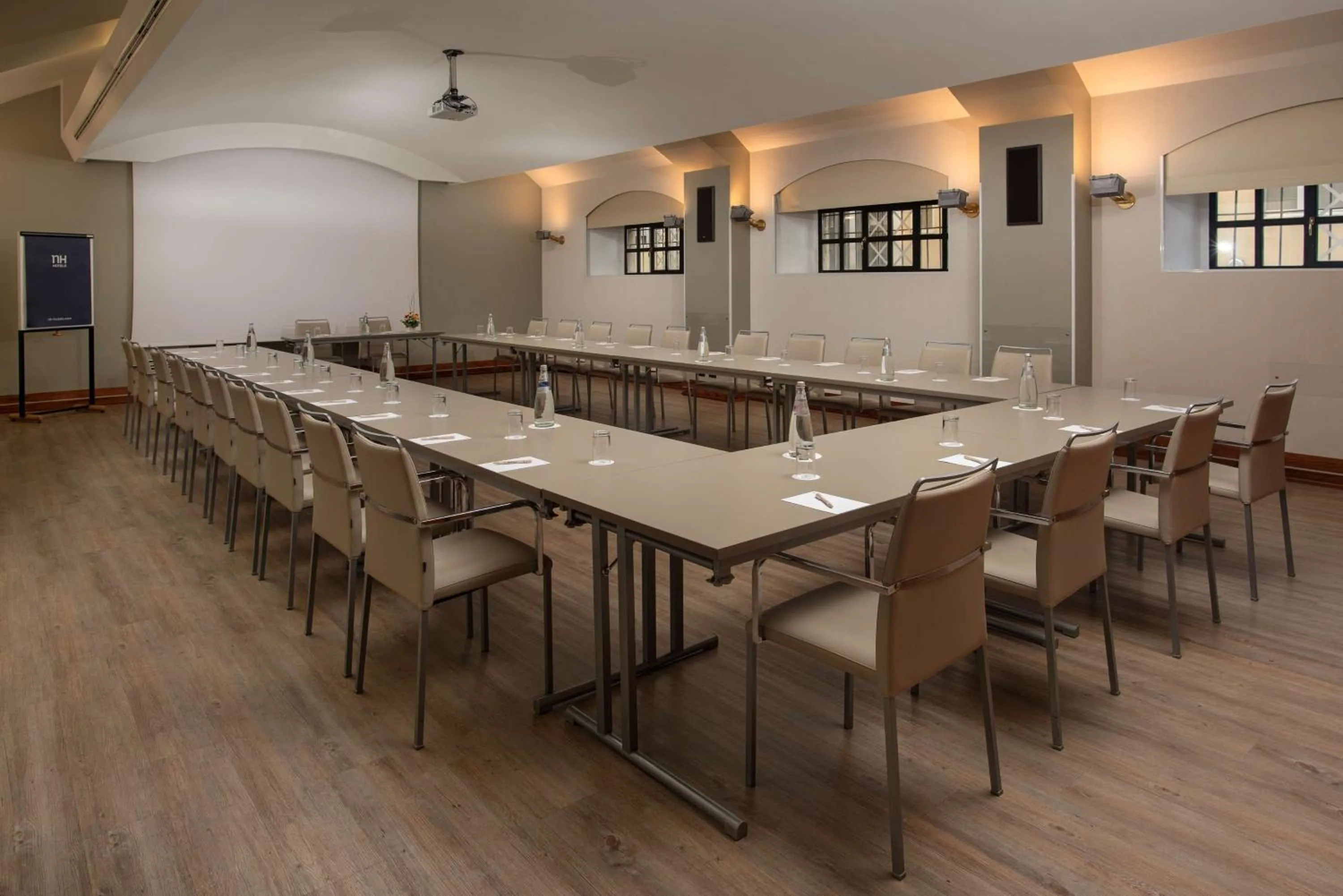 Meeting/conference room in NH Bergamo
