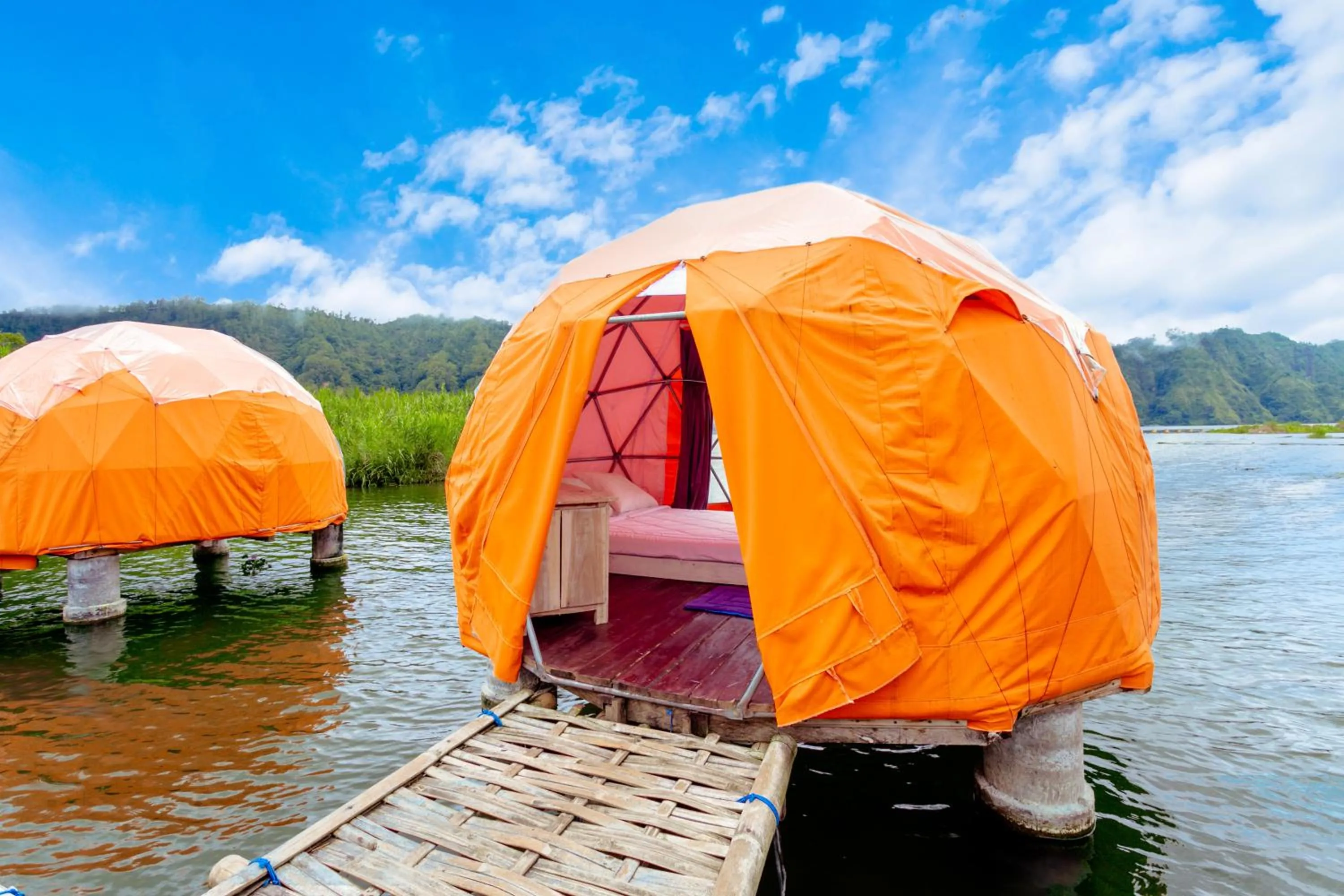 Facade/entrance in Jempana View
