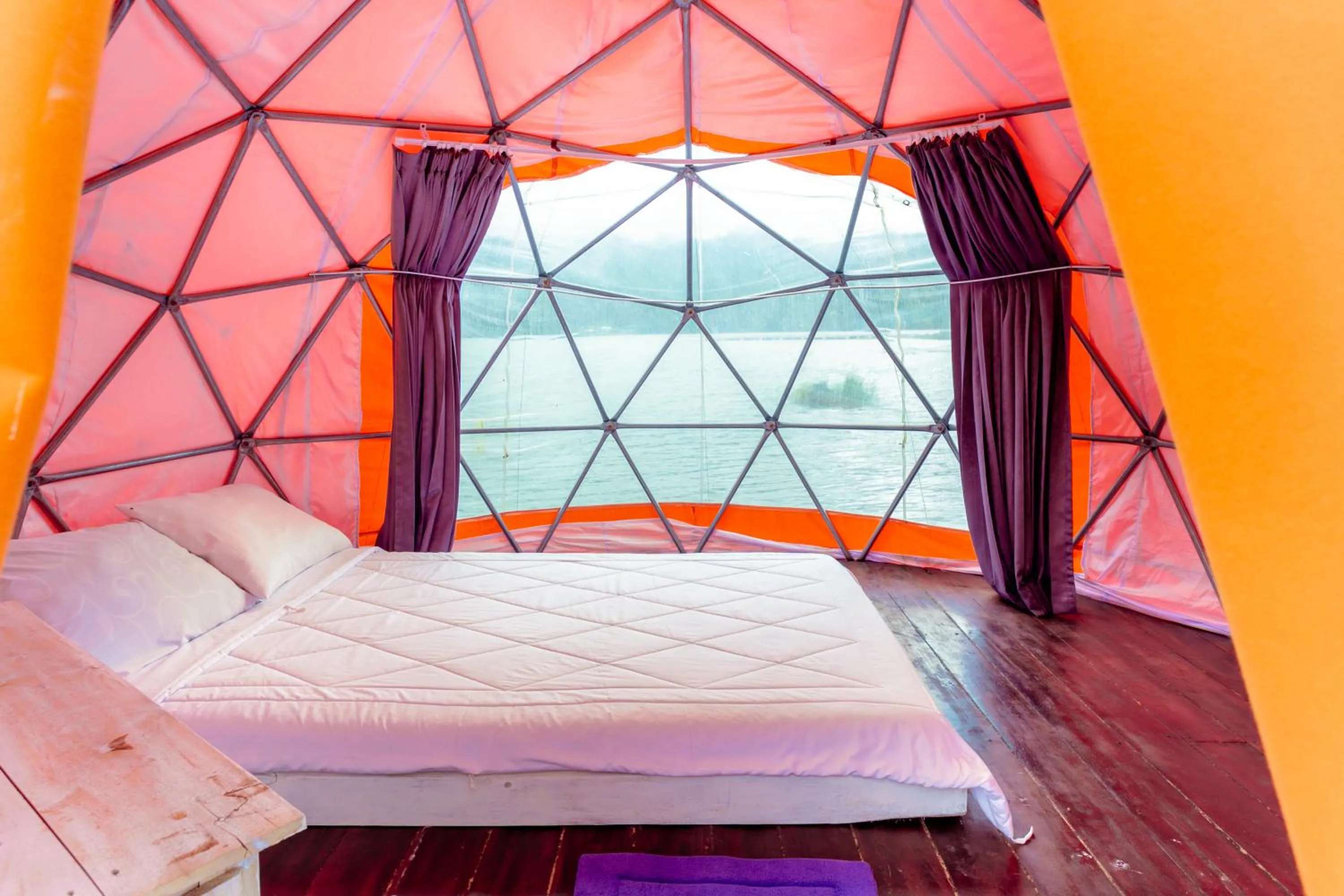 Bedroom, Bed in Jempana View