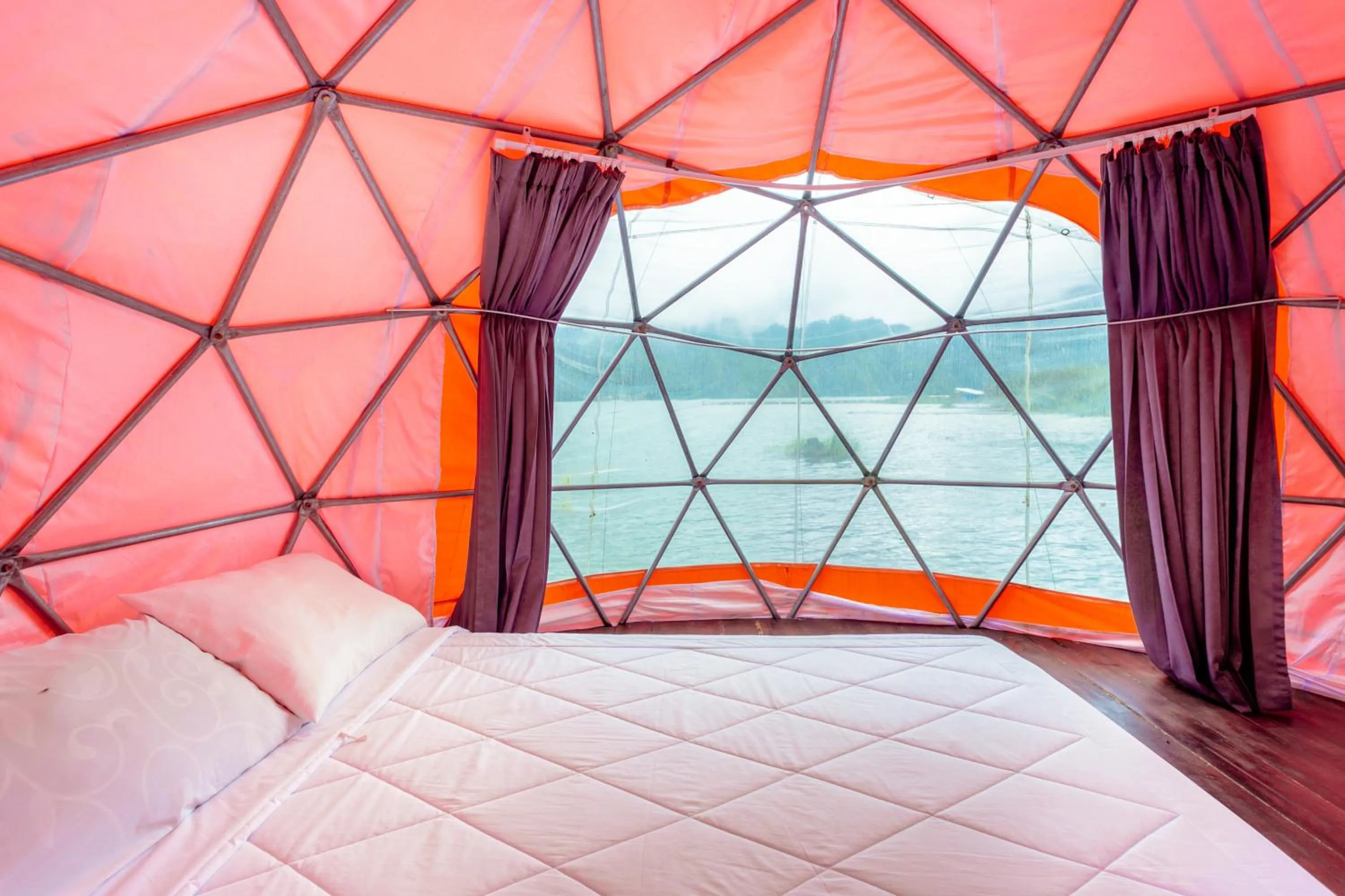 Bedroom, Bed in Jempana View