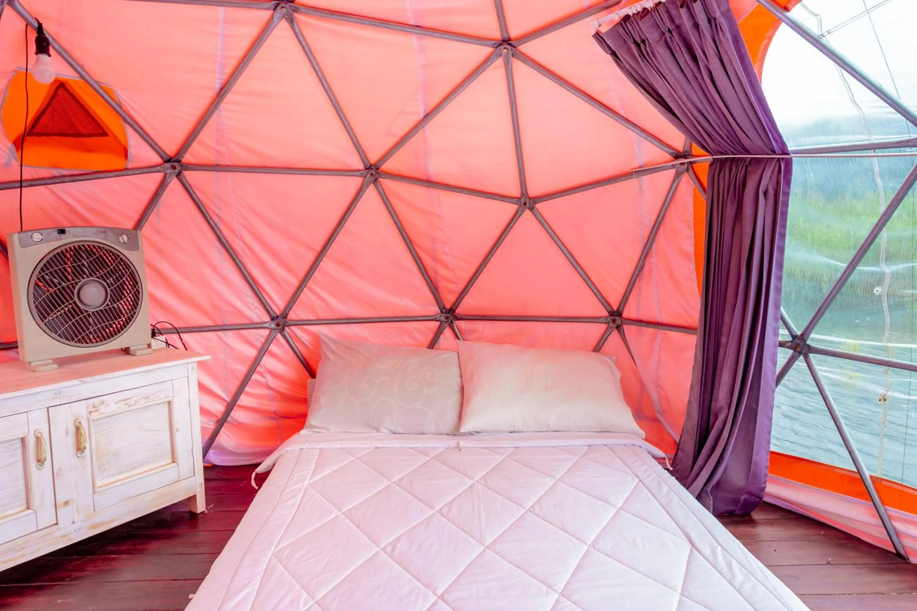 Bedroom, Bed in Jempana View