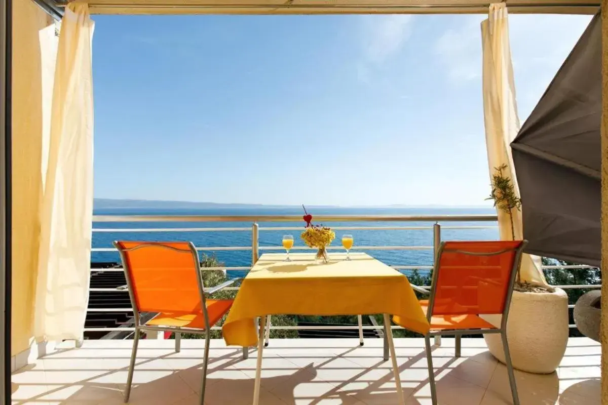 Nice apartment with a sea view Nice apartment with a sea view