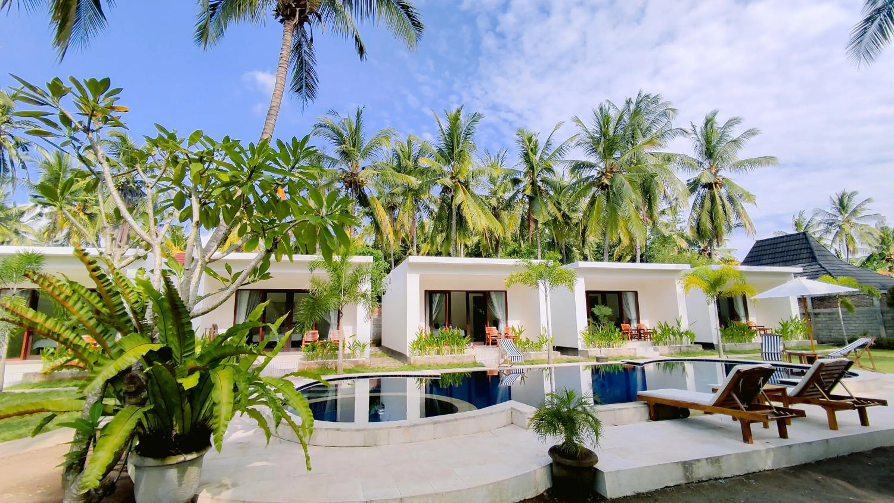 Swimming pool in The Kebon Lombok