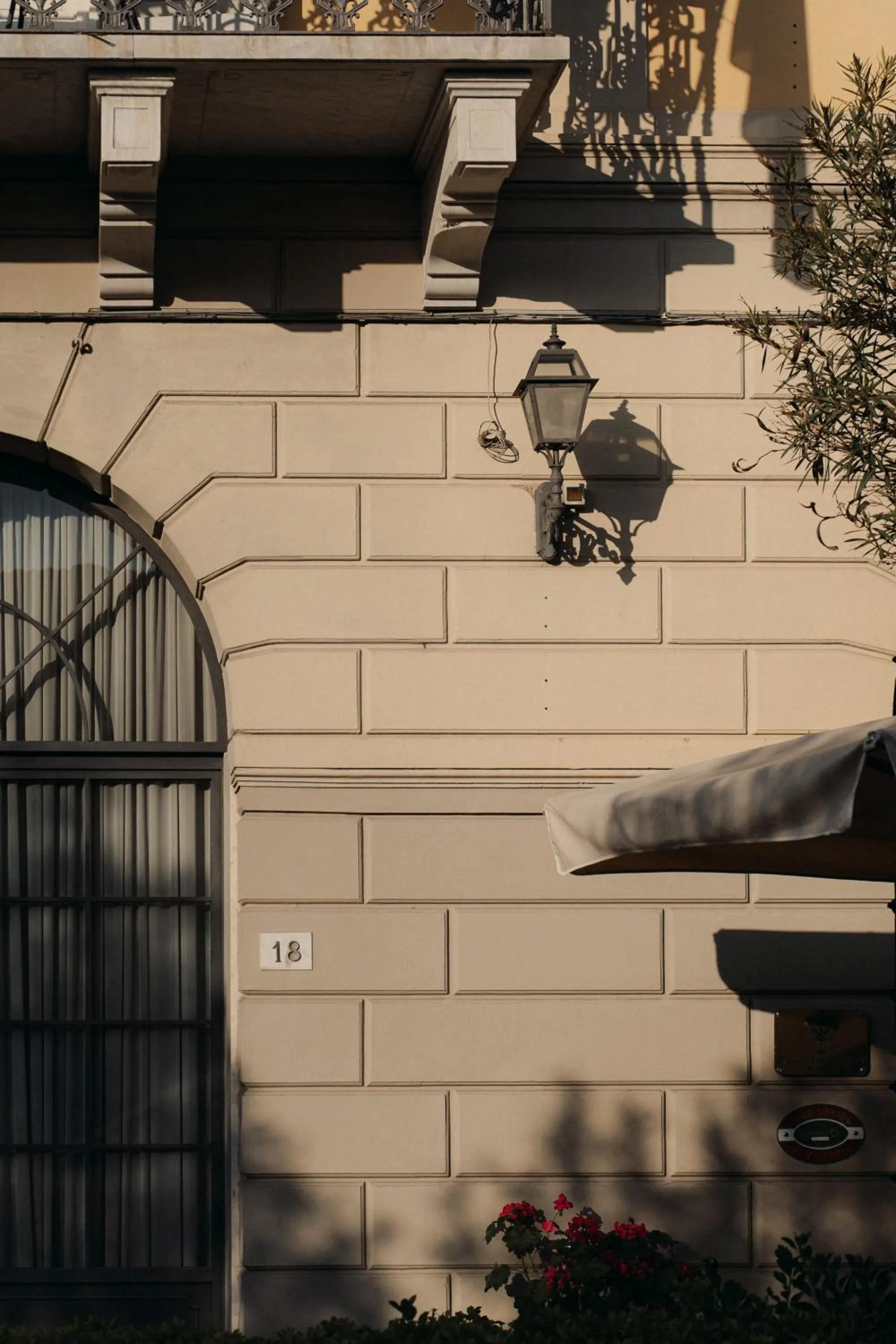 Property building in Hotel Palazzo Guiscardo Pietrasanta