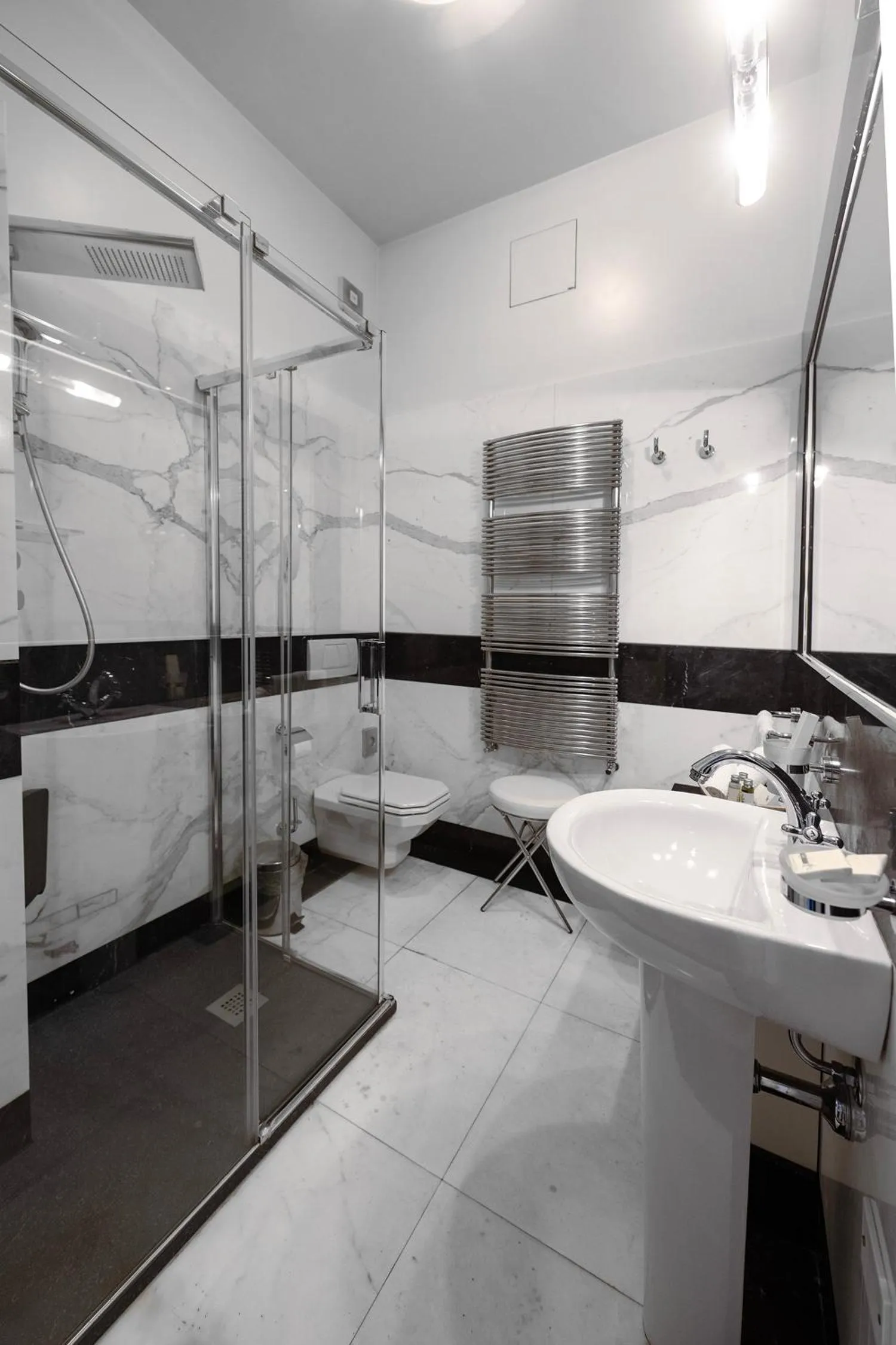 Bathroom in Hotel Palazzo Guiscardo Pietrasanta