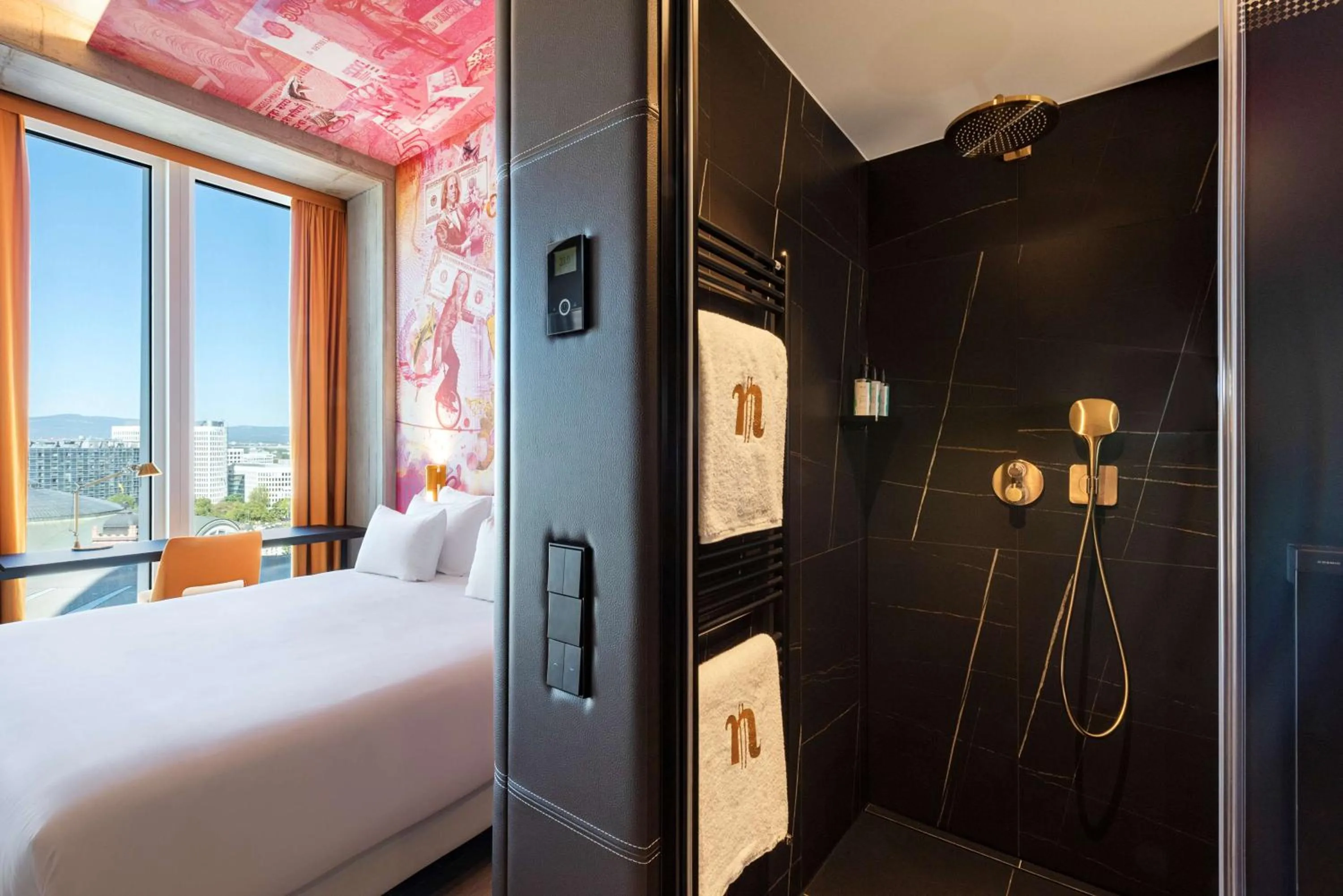 Bathroom, Bed in nhow Frankfurt