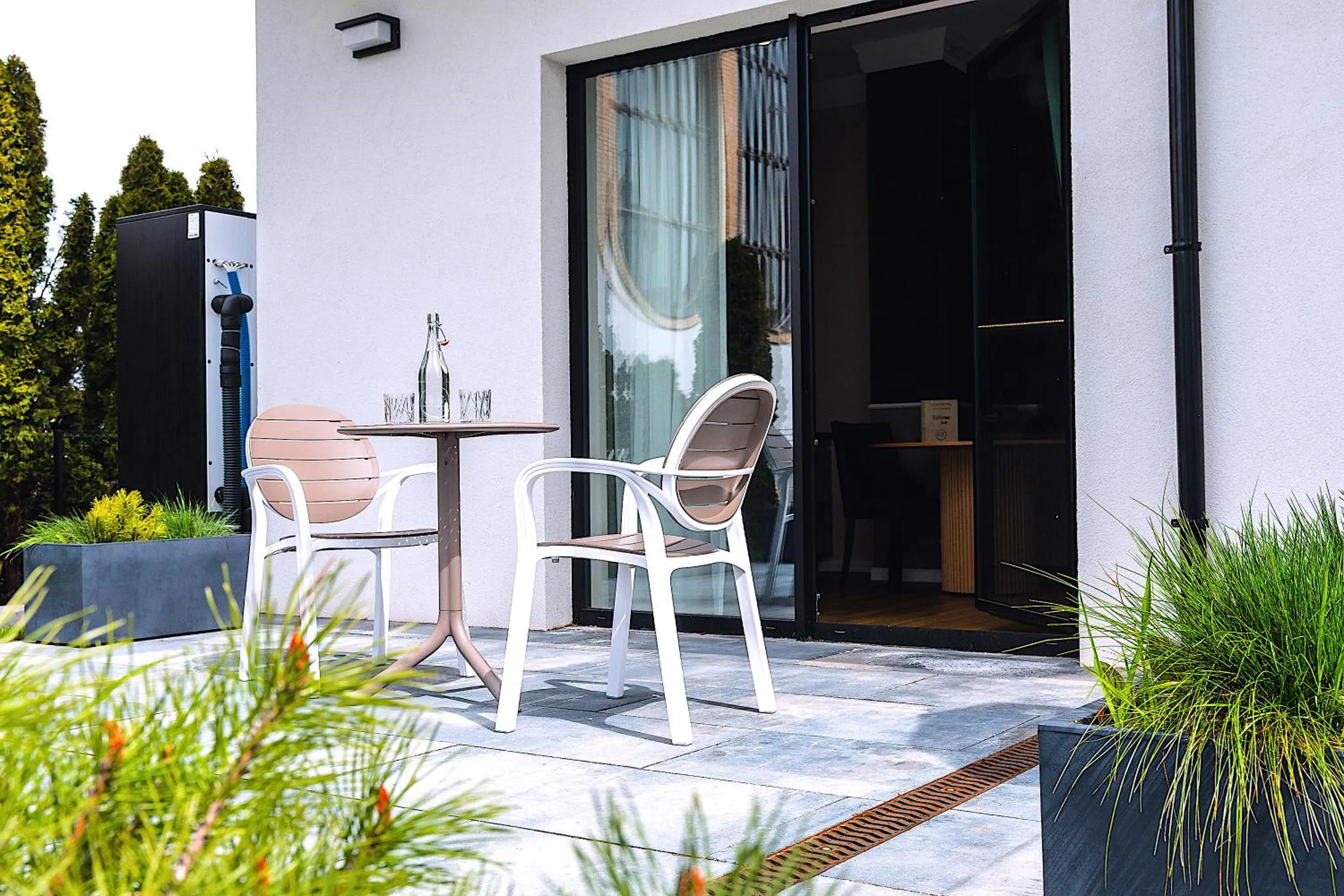 Spring in Aparthotel Green Concrete